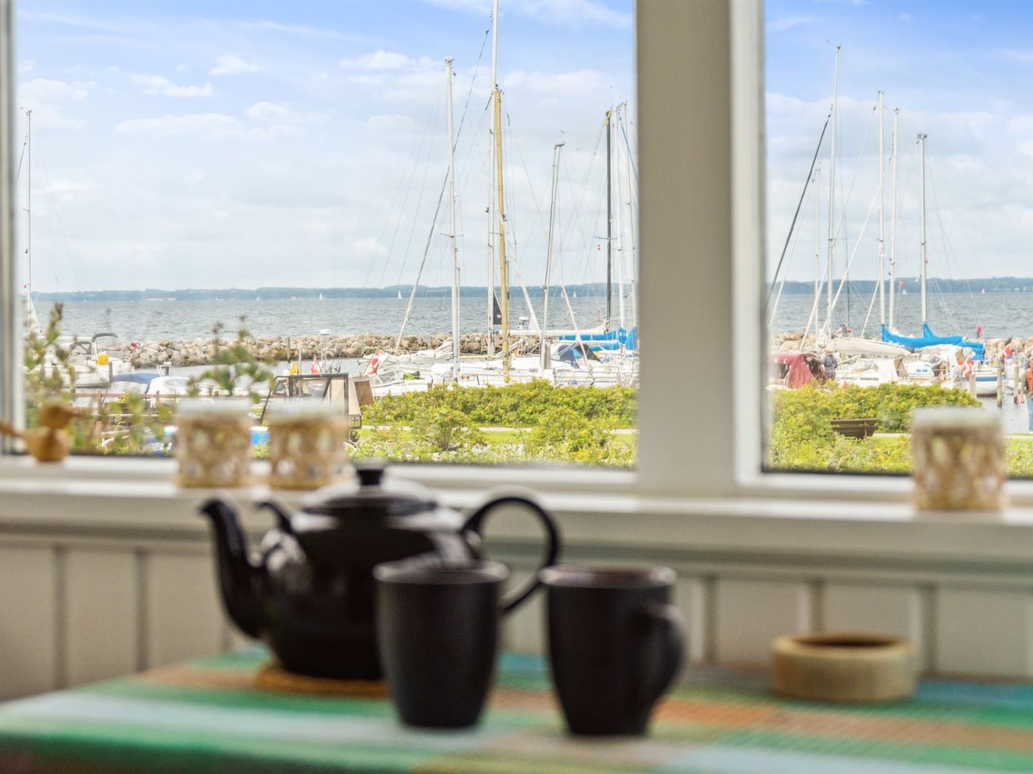 "Merete" - 50m from the sea-Binnen
