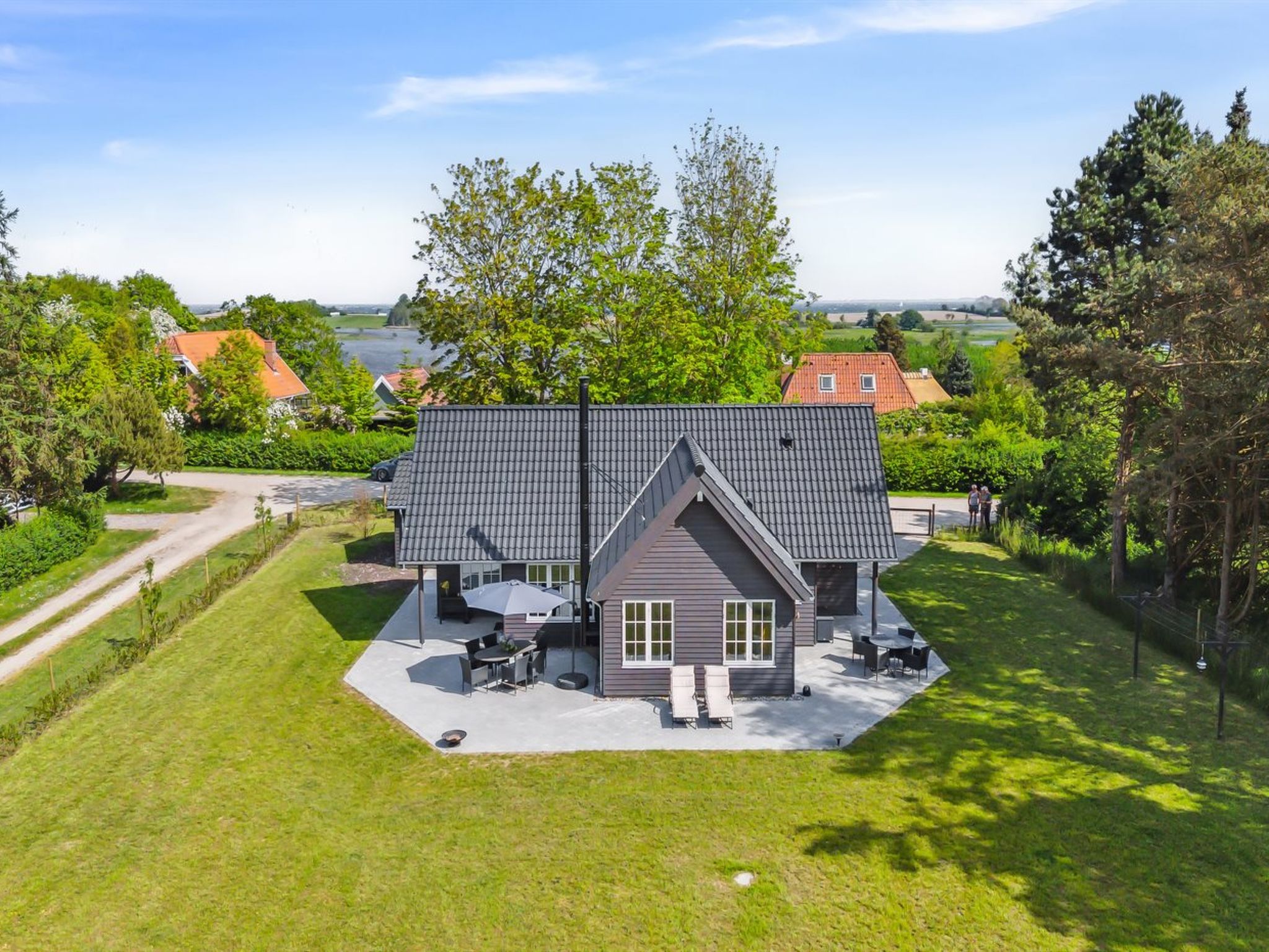 "Emmalina" - 1.3km from the sea - Buiten