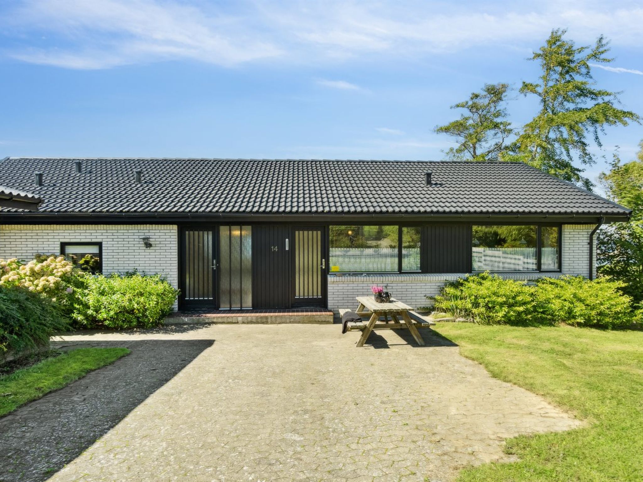 "Jovana" - 40m from the sea - Buiten