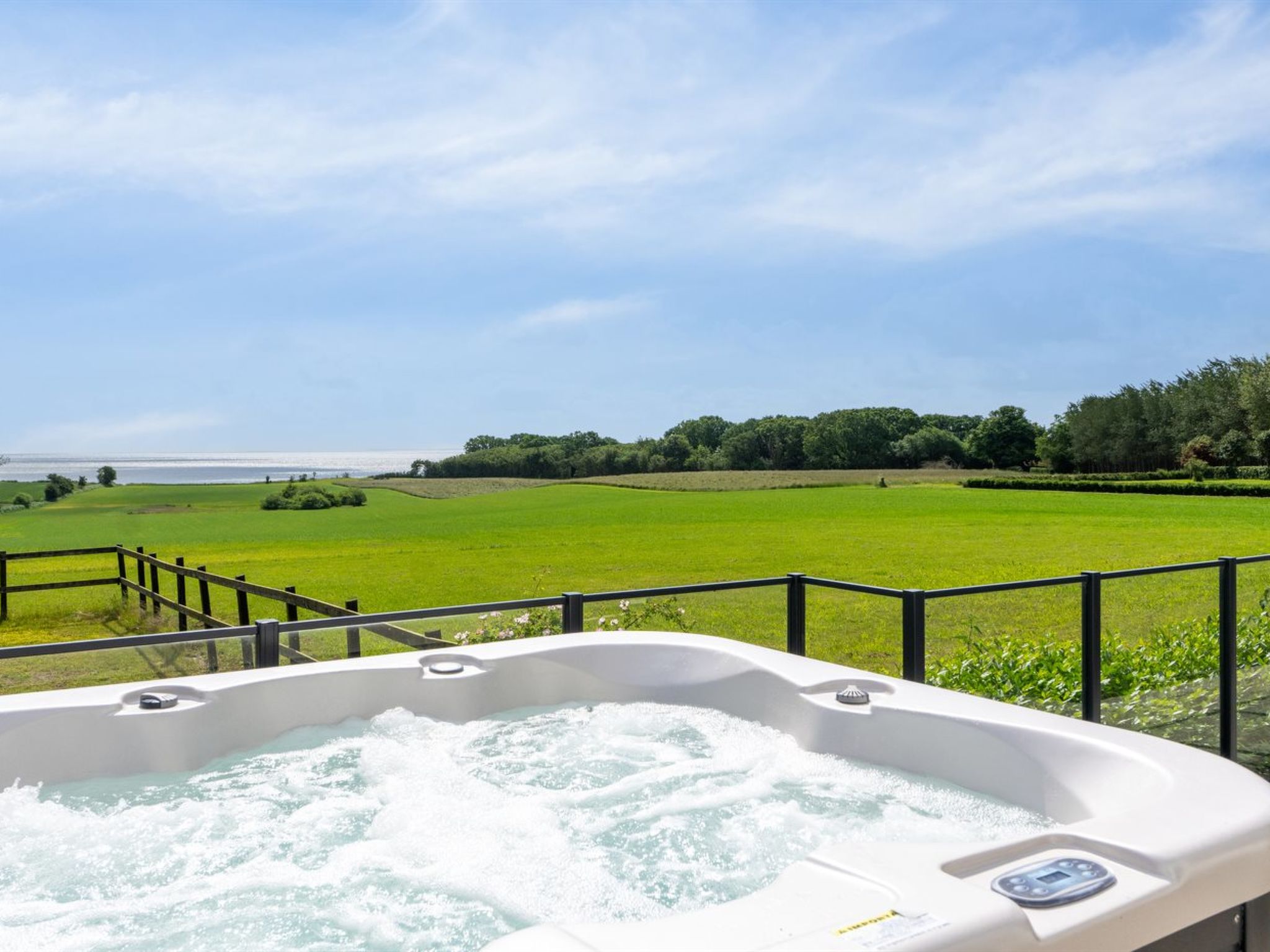 "Imilie" - 450m from the sea - Binnen