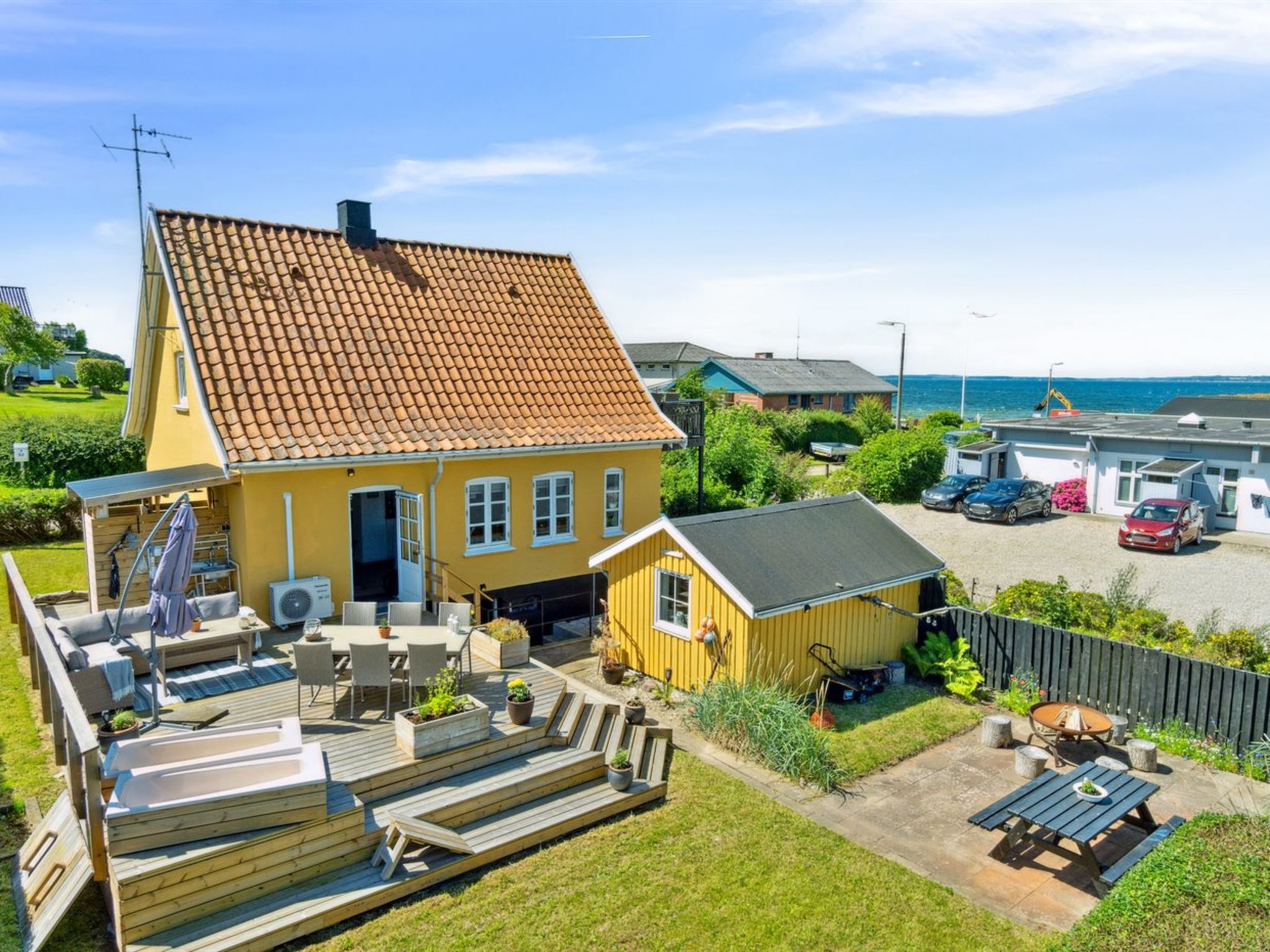 "Mari" - 150m from the sea - Buiten