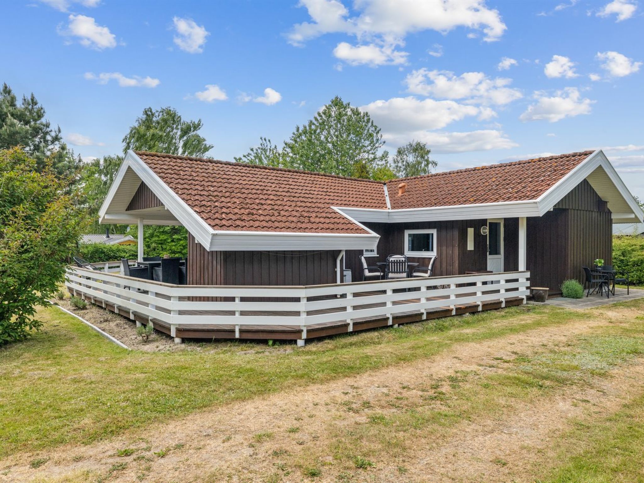 "Hennrik" - 240m from the sea - Buiten