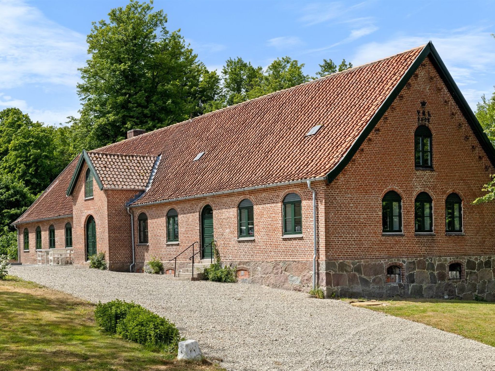 "Brun" - 1.5km from the sea