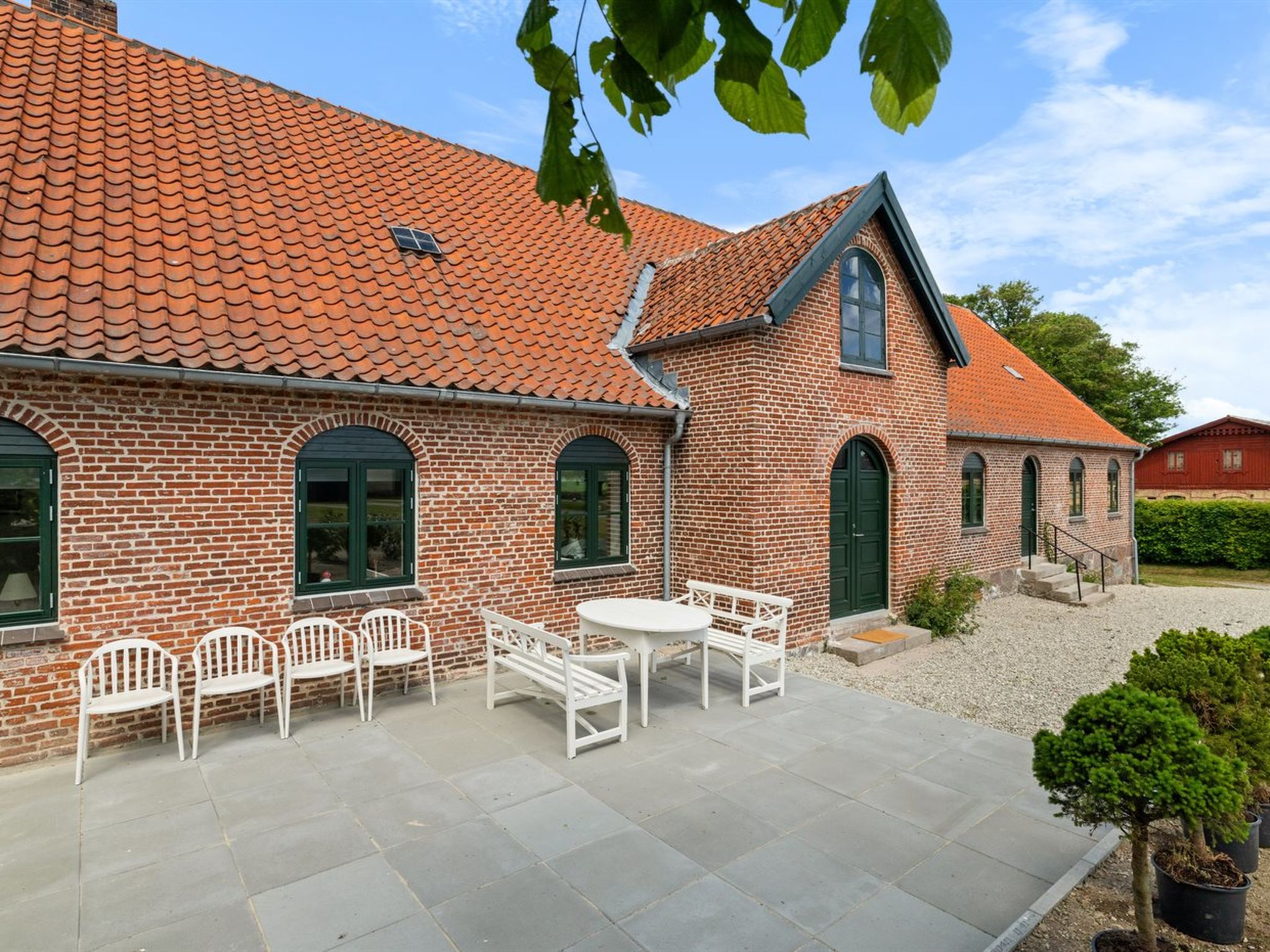 "Brun" - 1.5km from the sea-Buiten