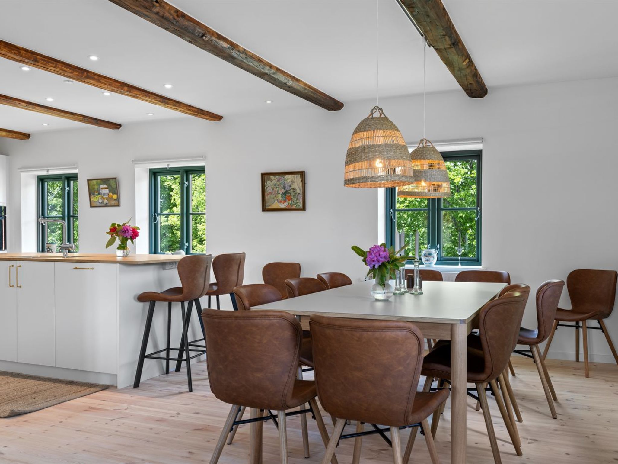 "Brun" - 1.5km from the sea - Binnen