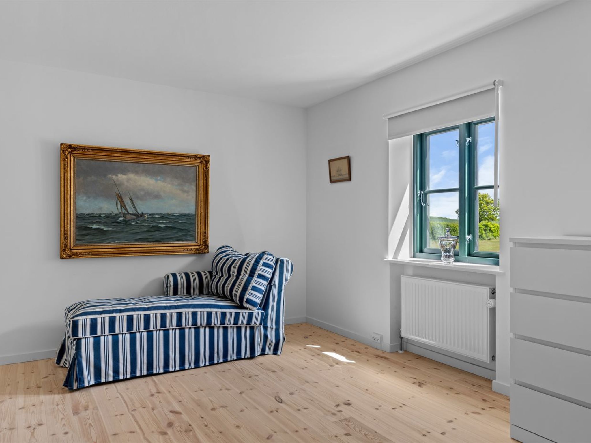 "Brun" - 1.5km from the sea - Binnen
