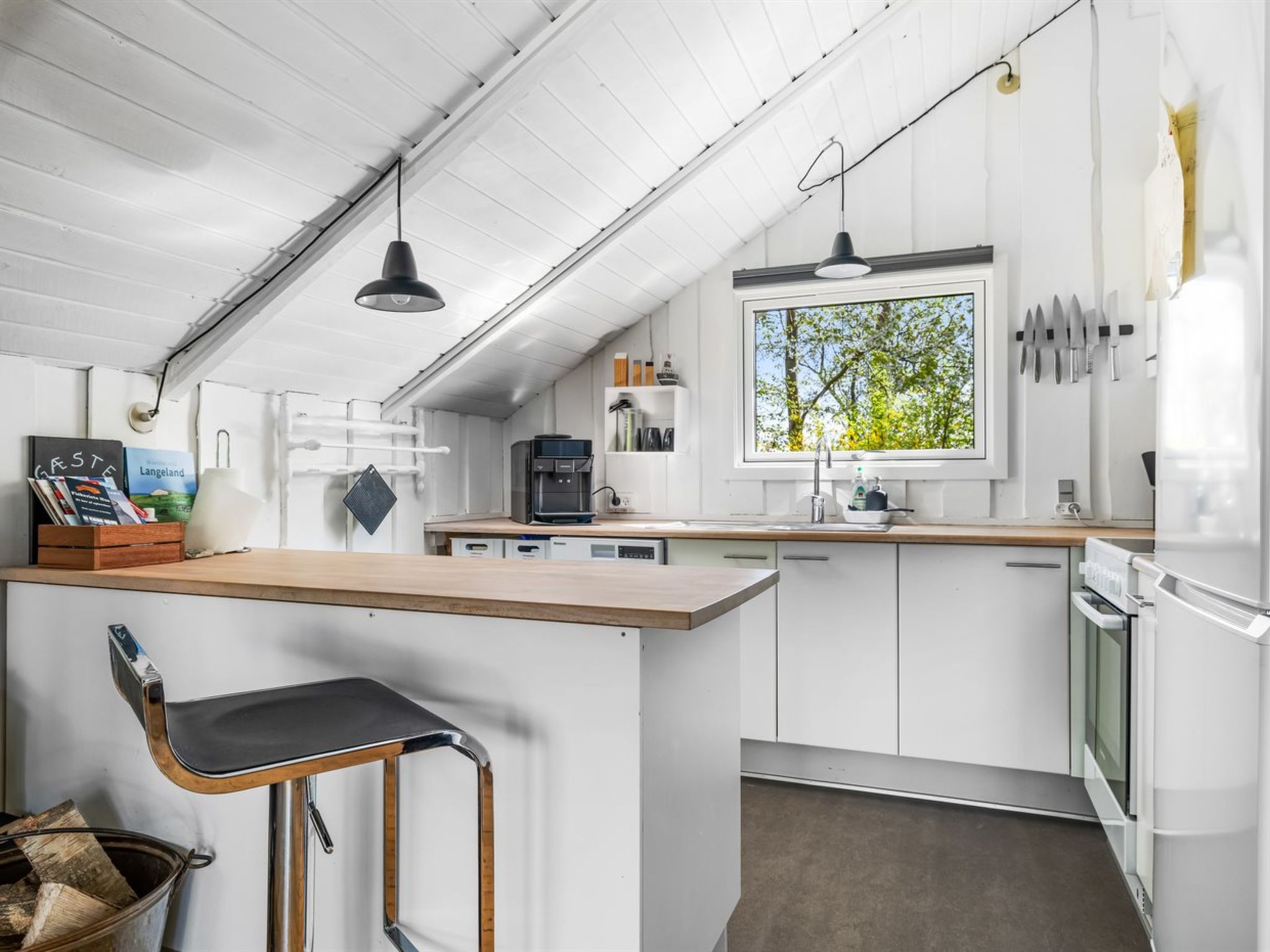"Lovis" - 570m from the sea-Inside