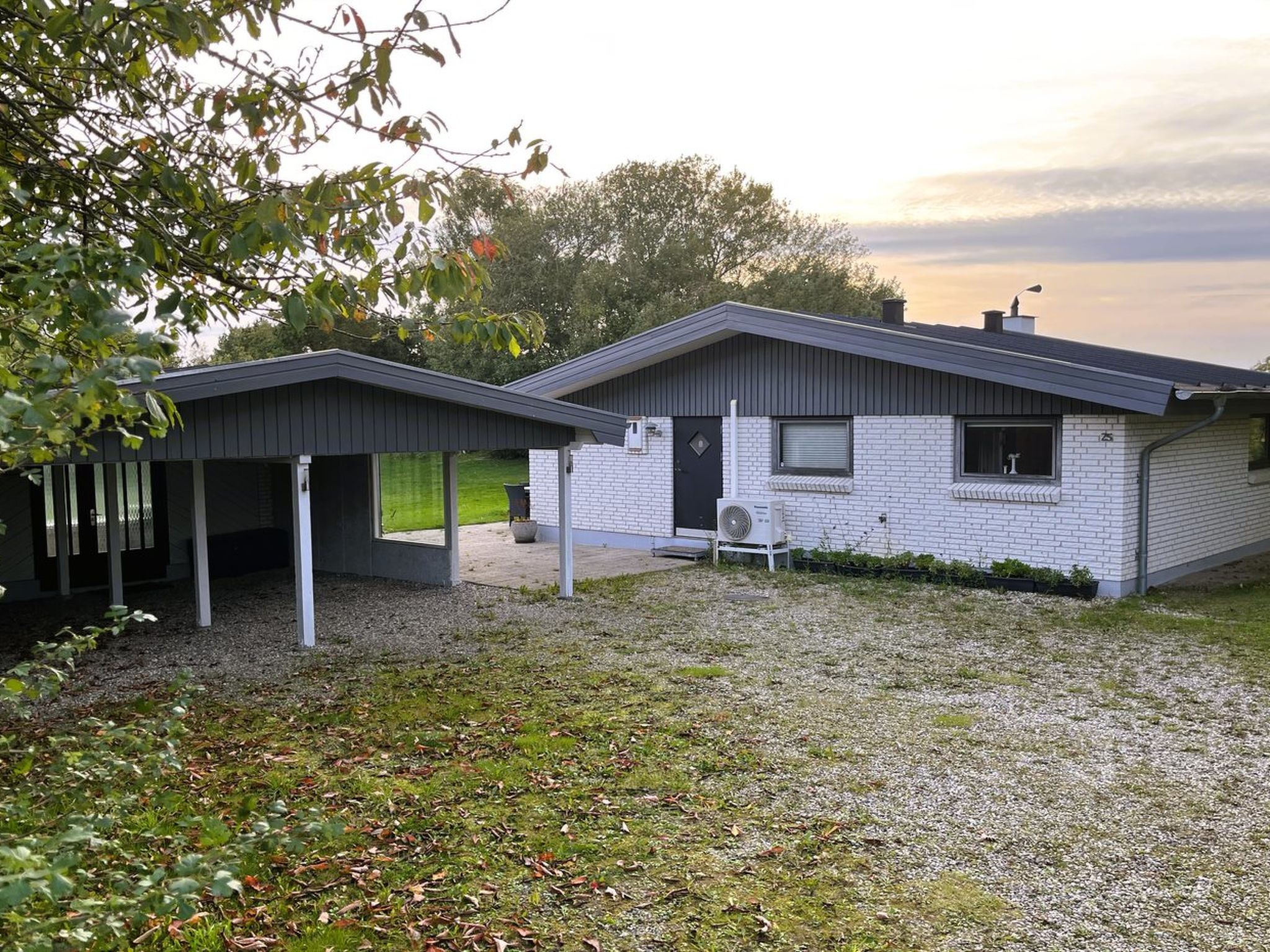 "Sigbrit" - 100m from the sea-Draußen