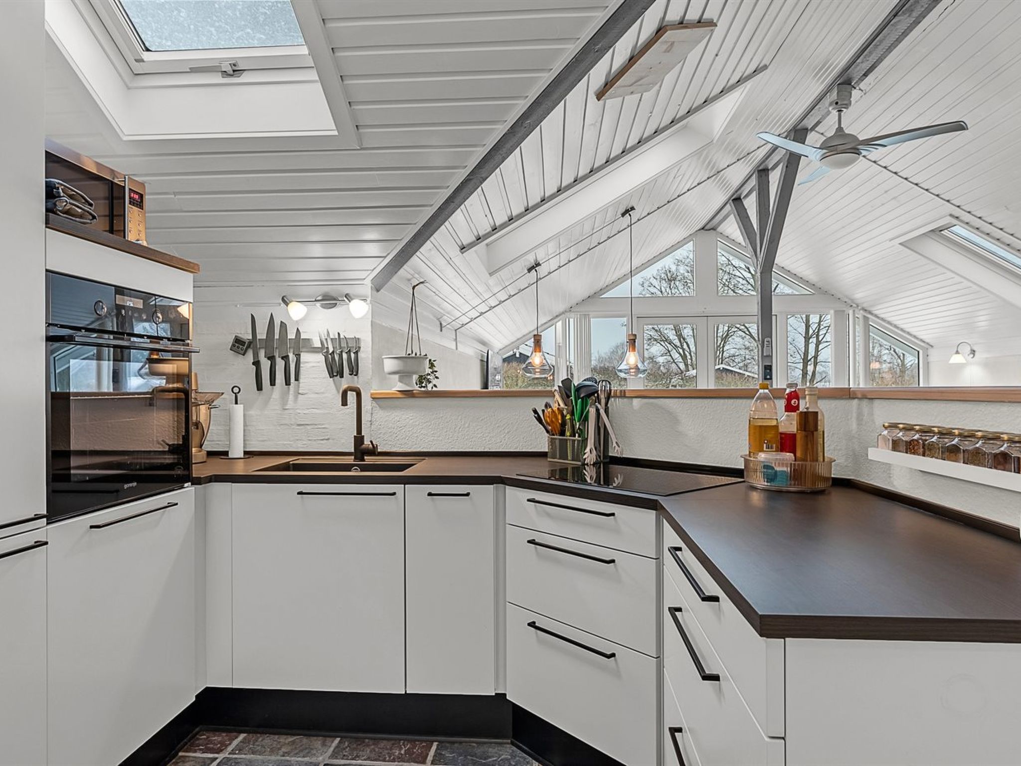 Photo of "Hielm" - 490m from the sea