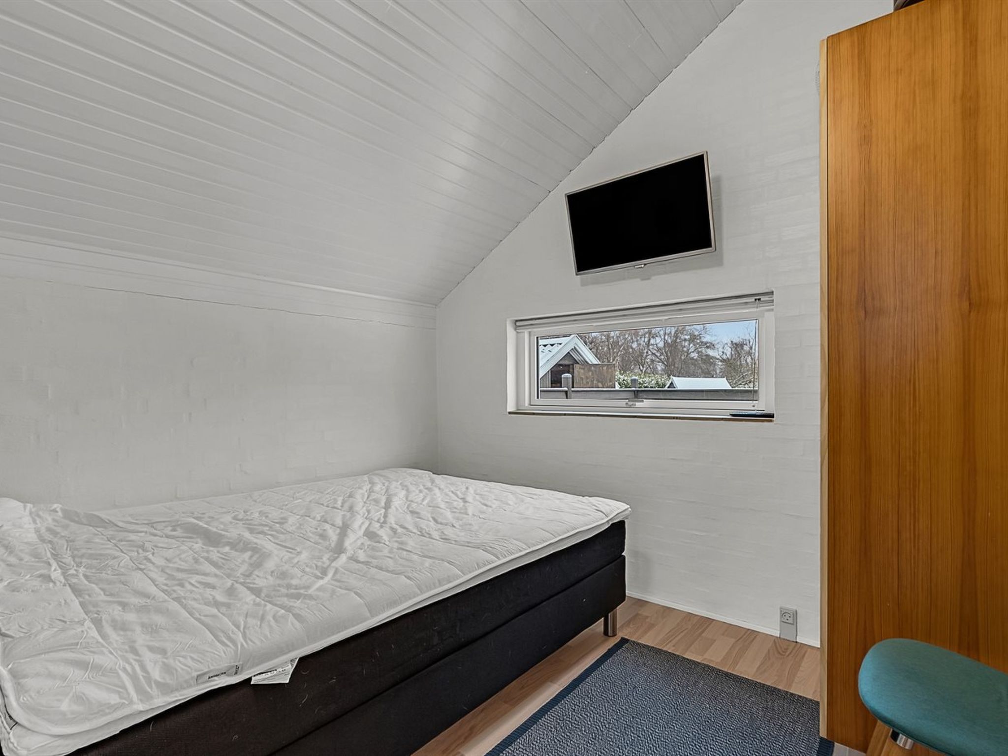 Photo of "Hielm" - 490m from the sea