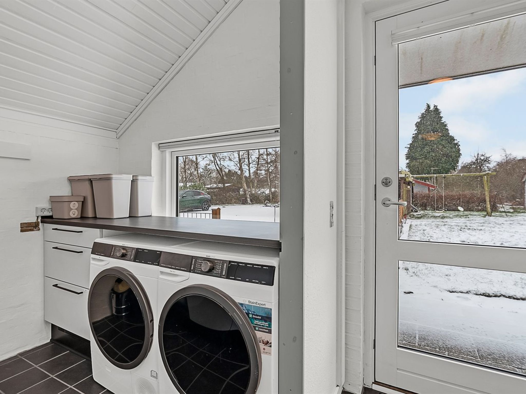 Photo of "Hielm" - 490m from the sea