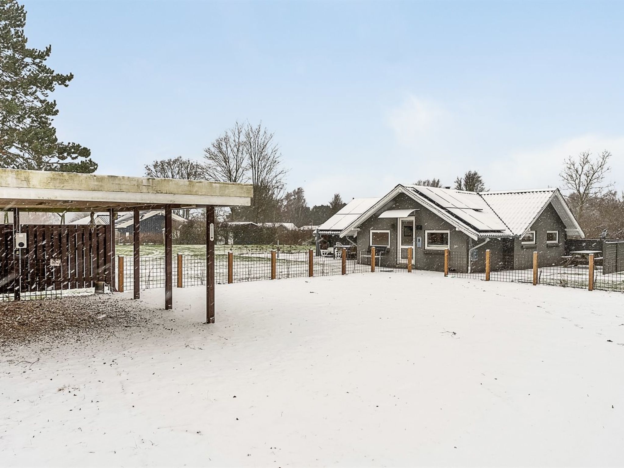 Photo of "Hielm" - 490m from the sea