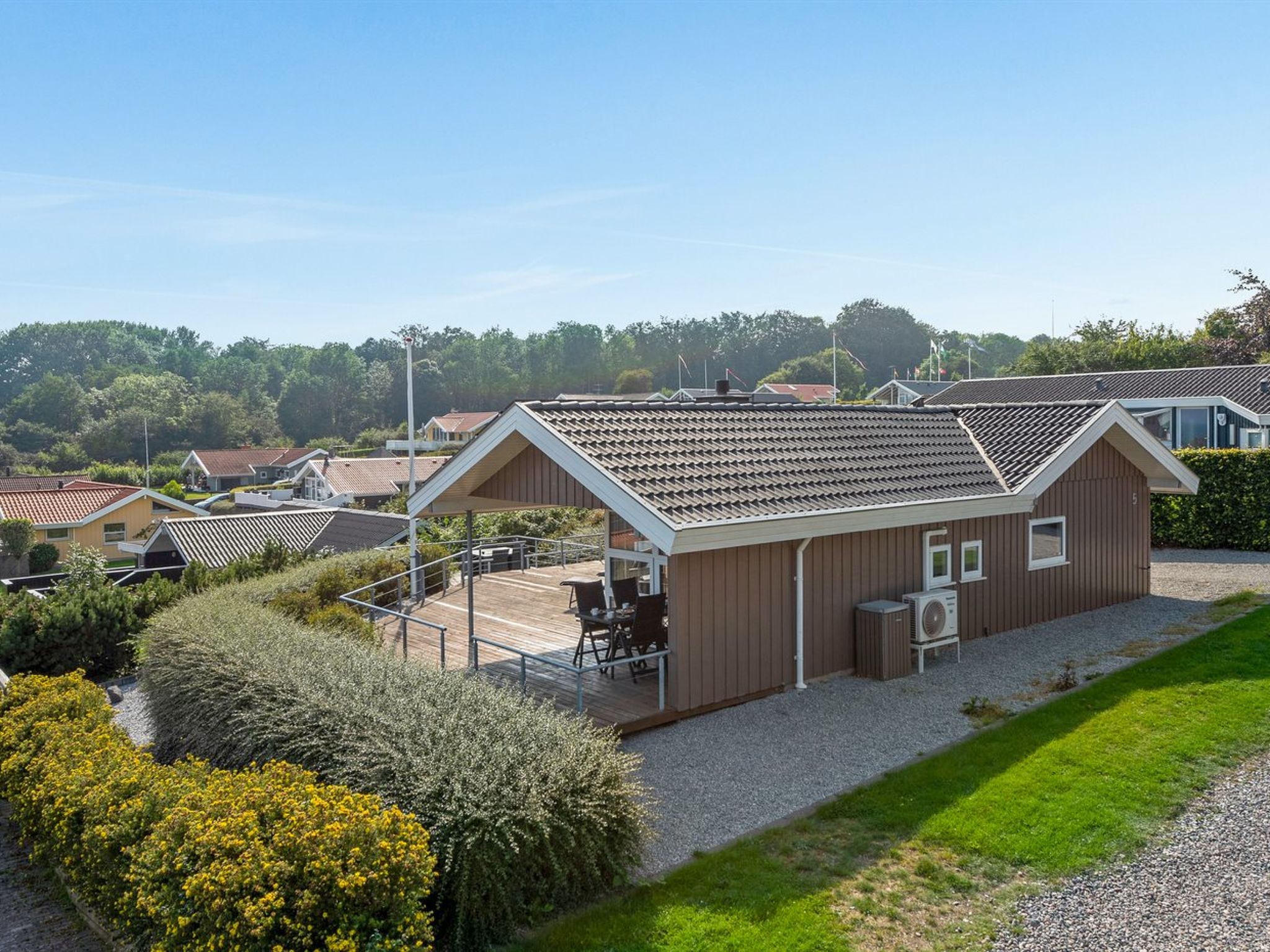 "Ebbeline" - 150m from the sea - Buiten