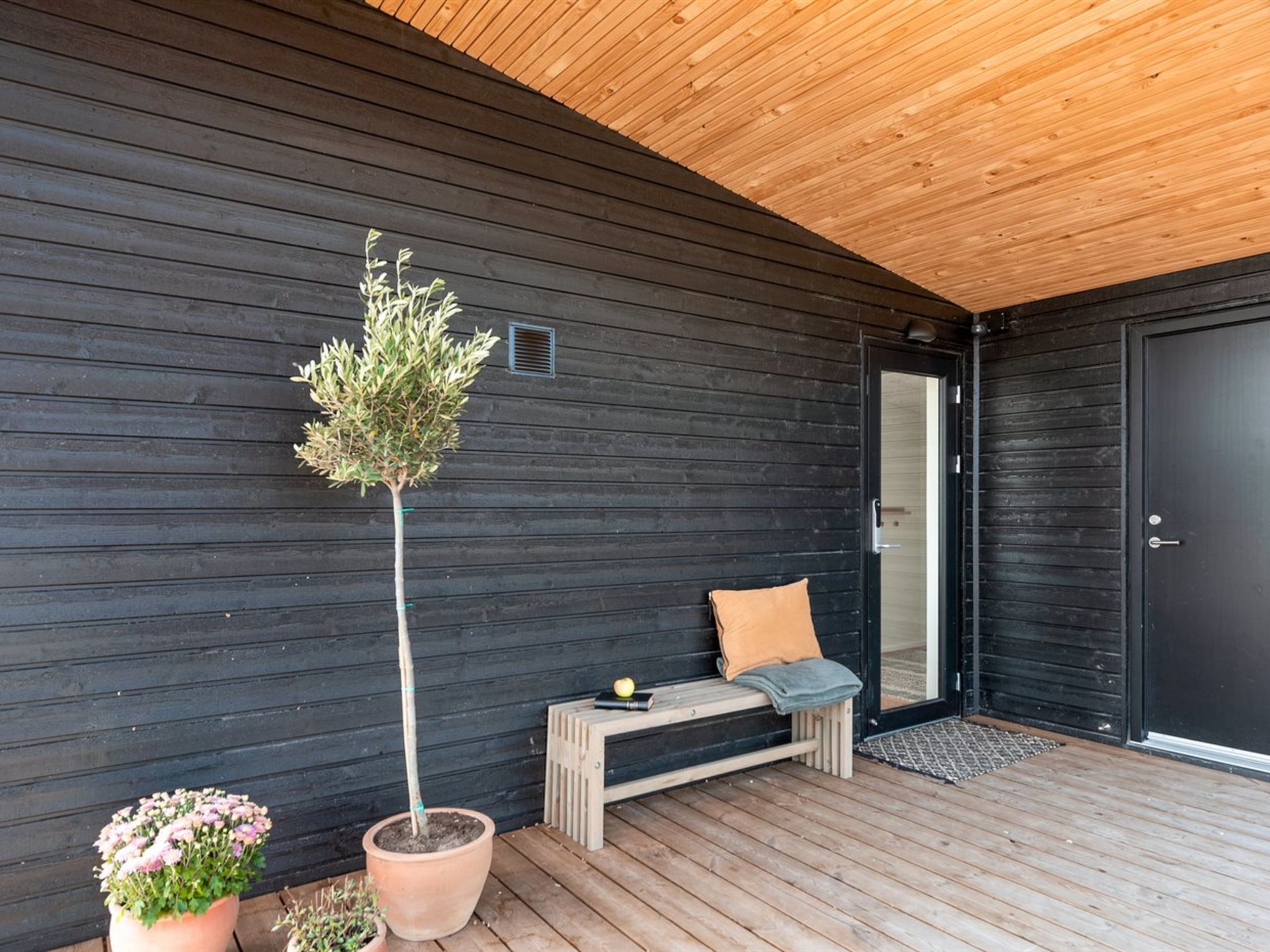 "Sebbi" - 90m from the sea - Outside