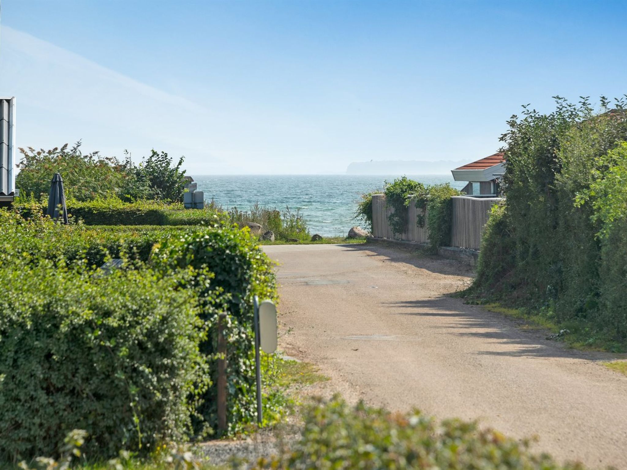 "Sebbi" - 90m from the sea - Outside