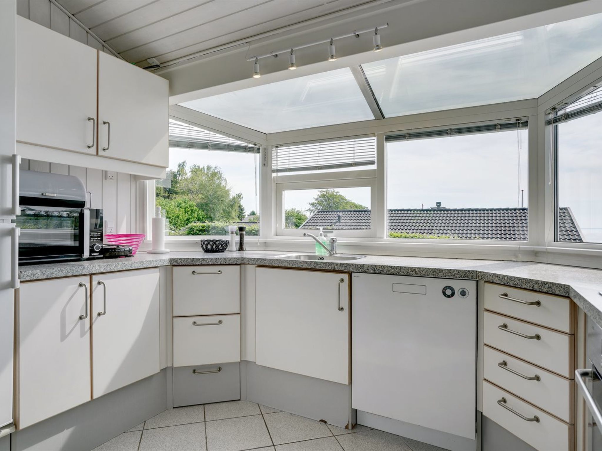"Aasta" - 250m from the sea - Binnen