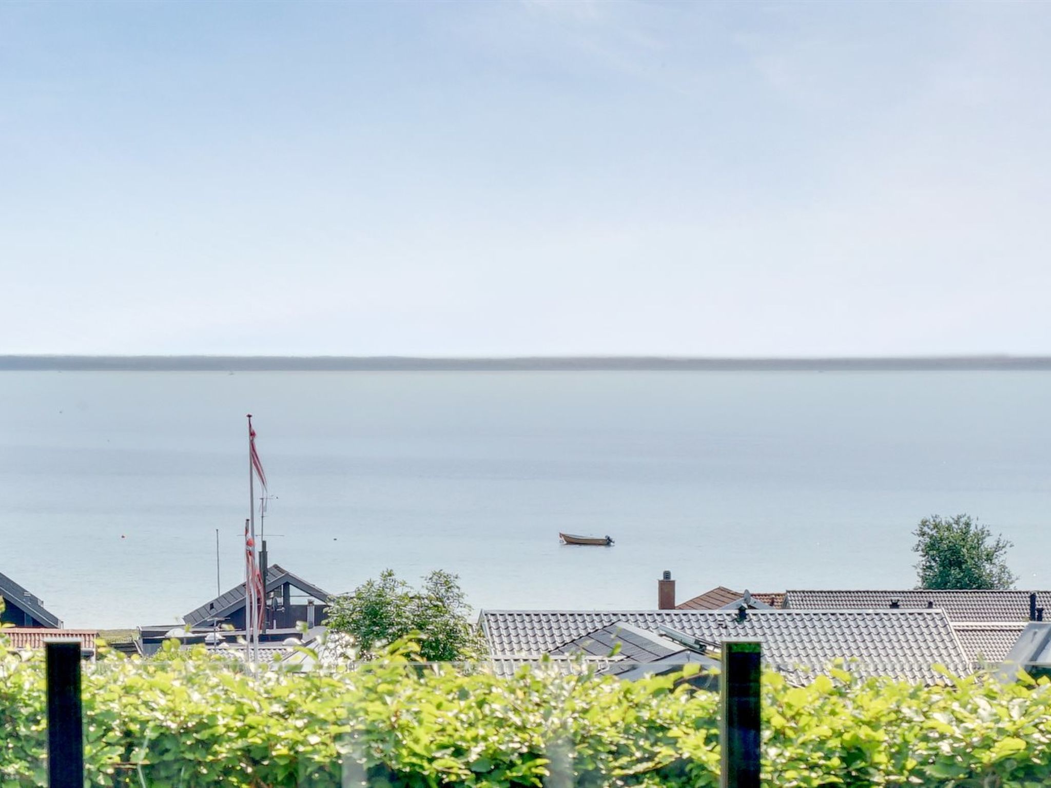 "Aasta" - 250m from the sea - Buiten