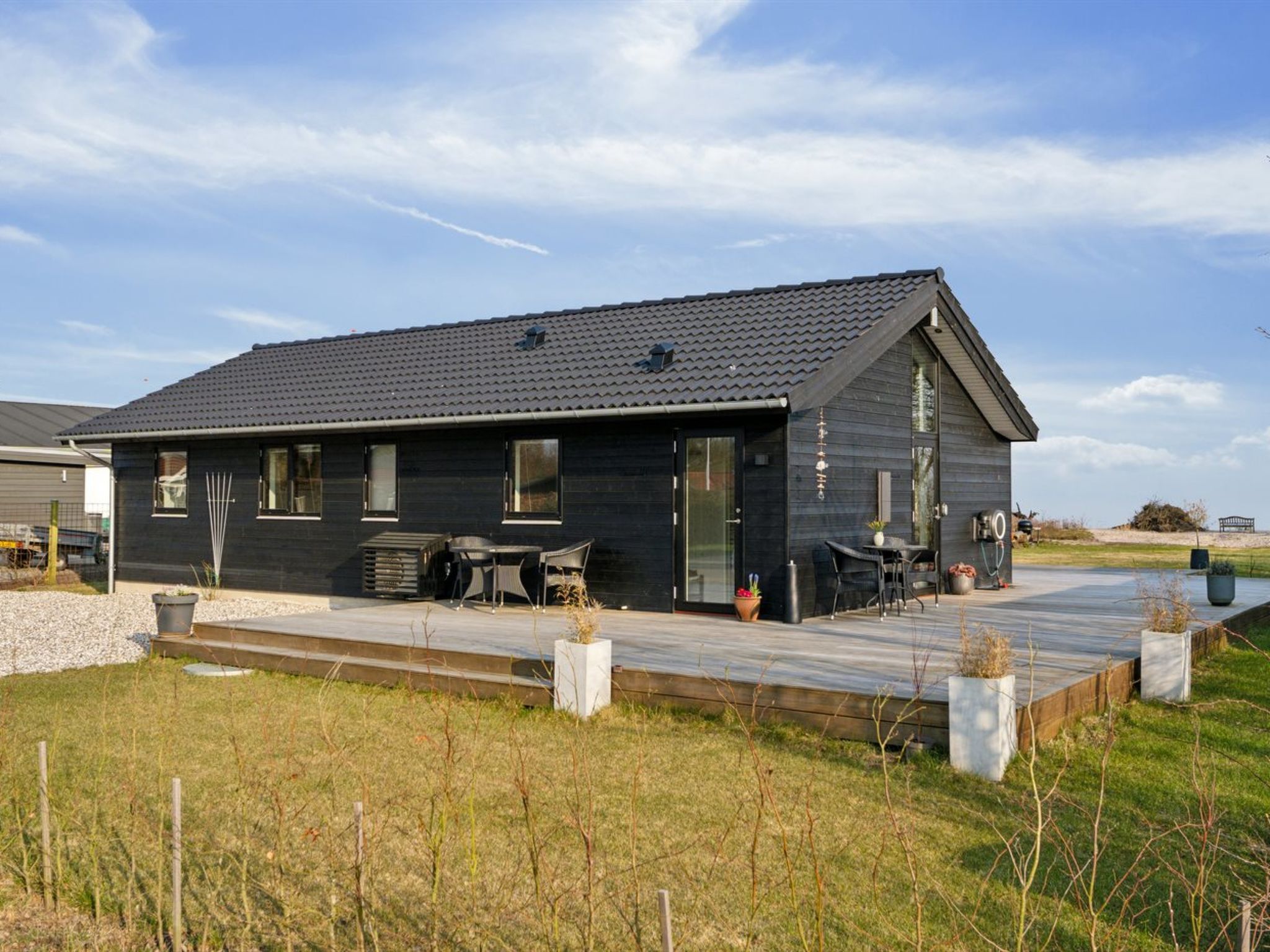 "Viveke" - 10m from the sea-Buiten