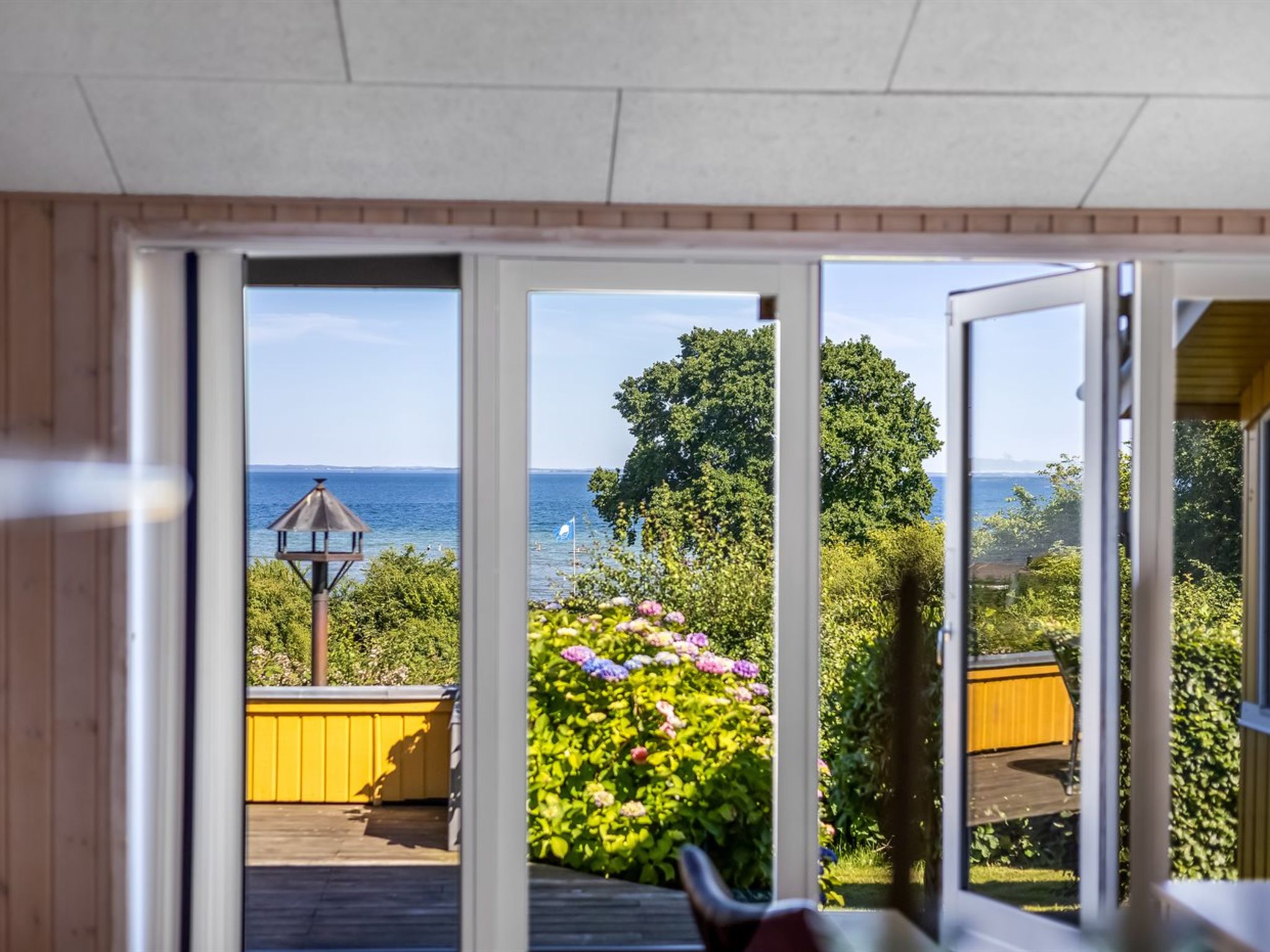 "Ephra" - 150m from the sea - Buiten