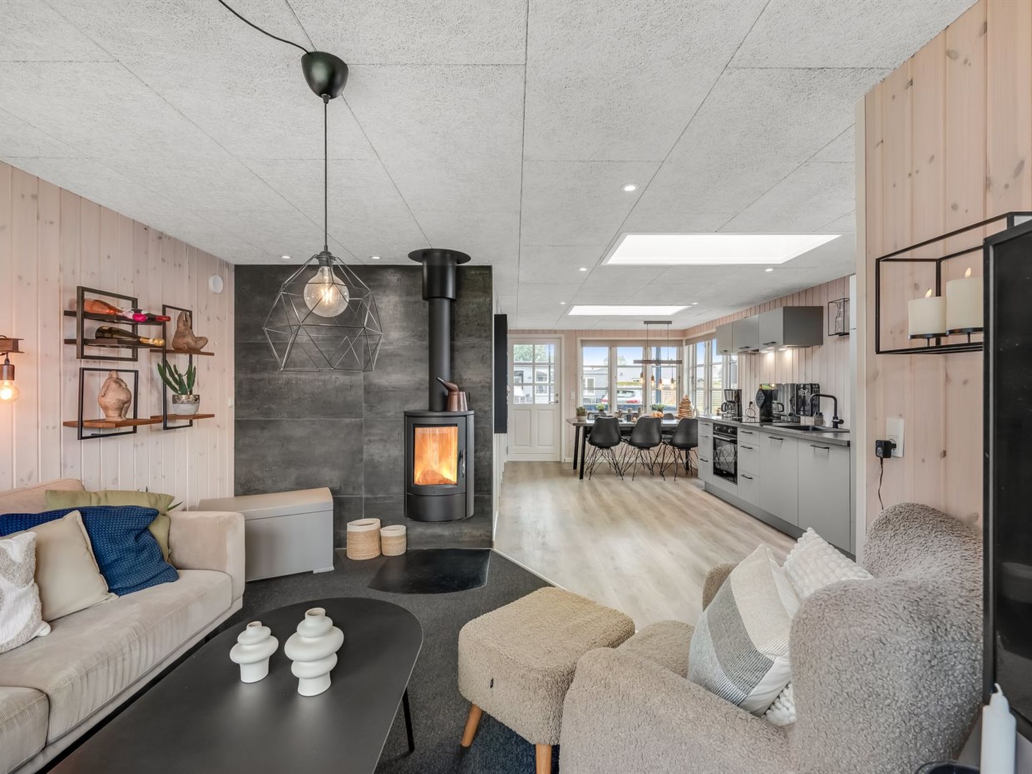"Urda" - 50m from the sea-Dedans