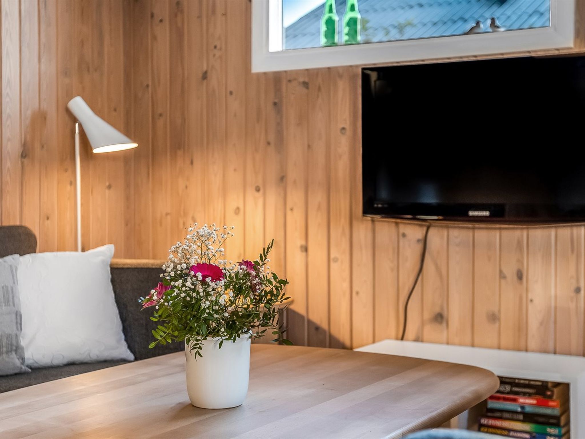 "Pavo" - 200m from the sea-Binnen