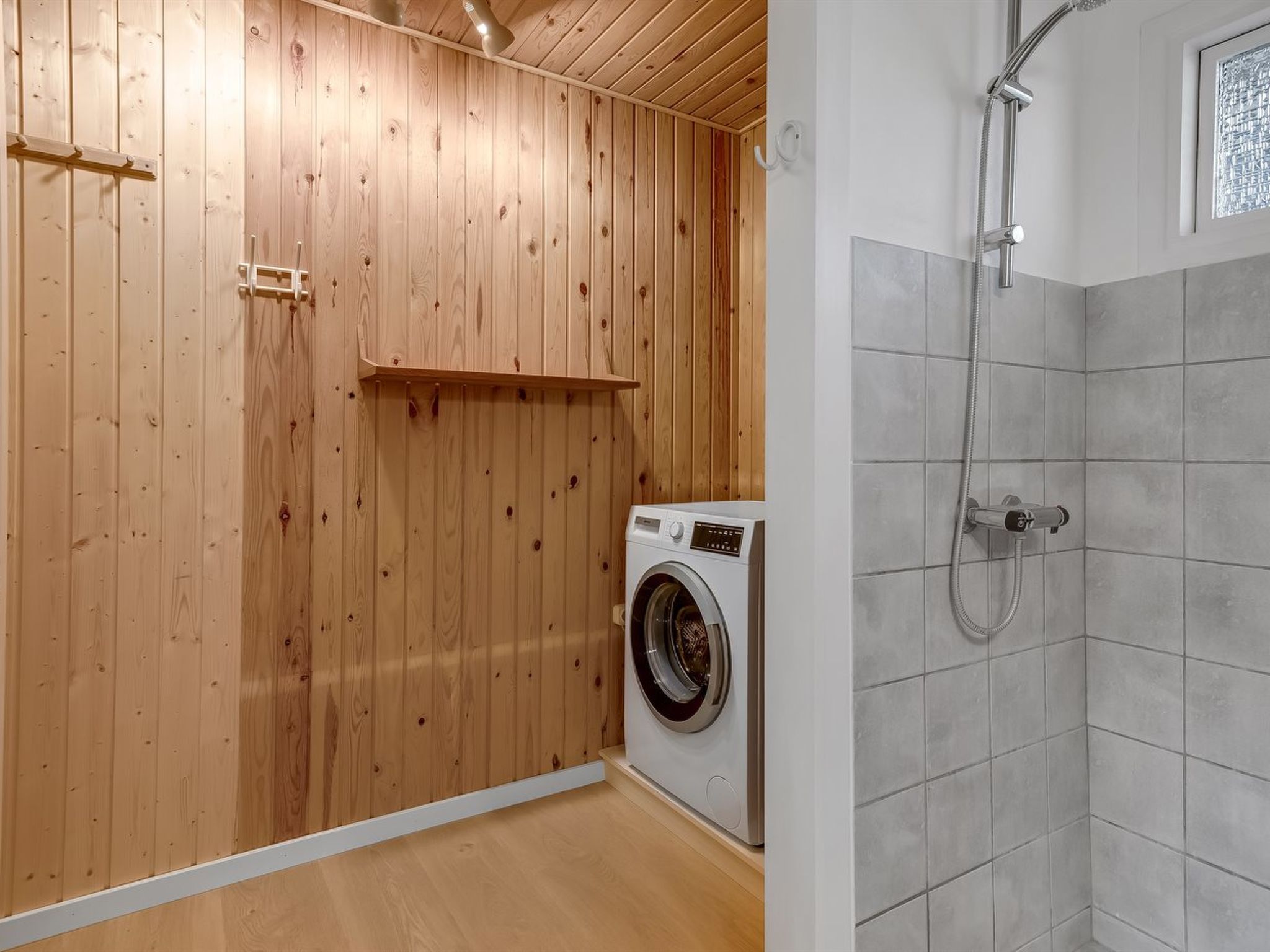 "Pavo" - 200m from the sea-Binnen