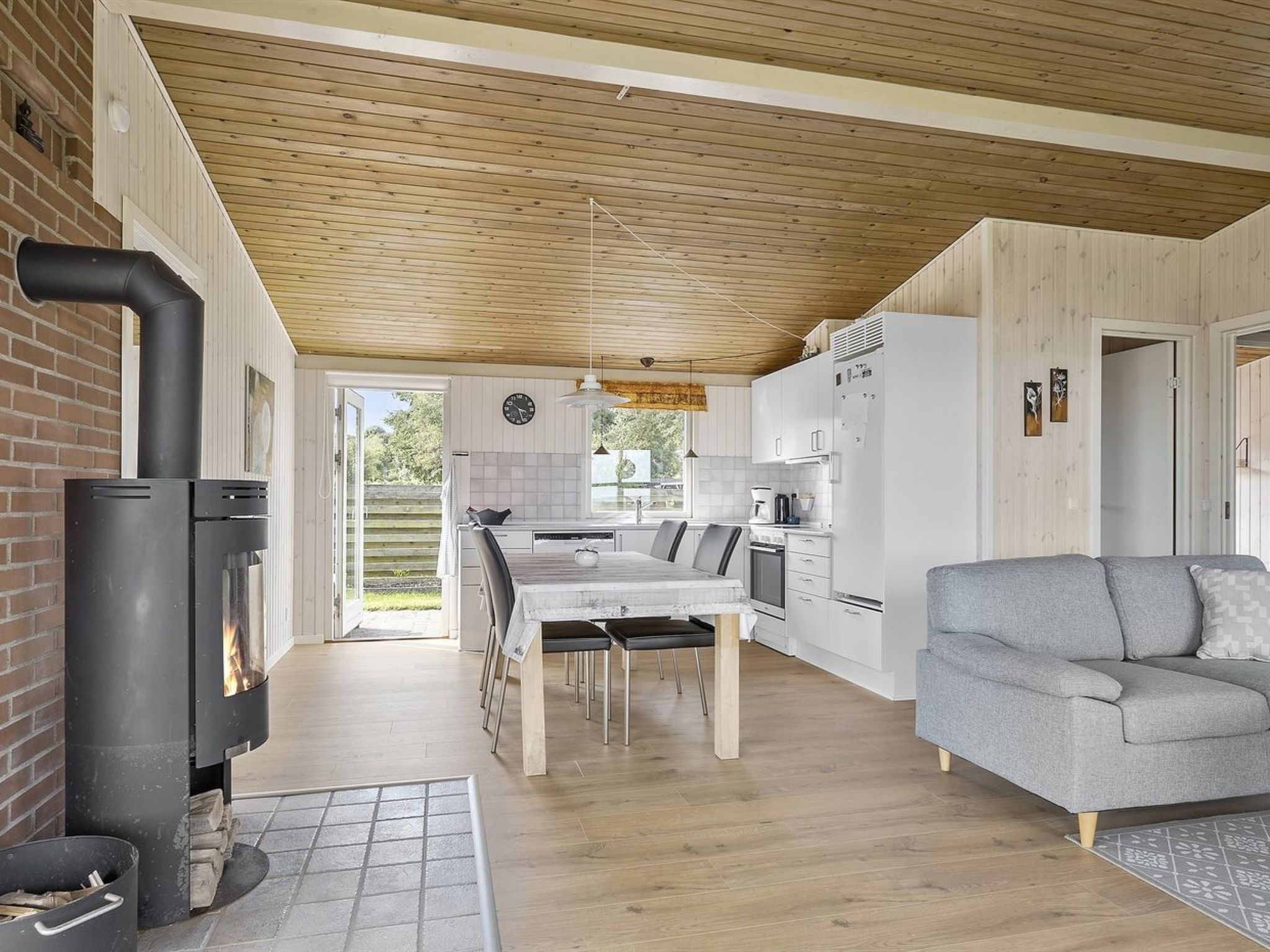 "Assarina" - 15m from the sea - Inside