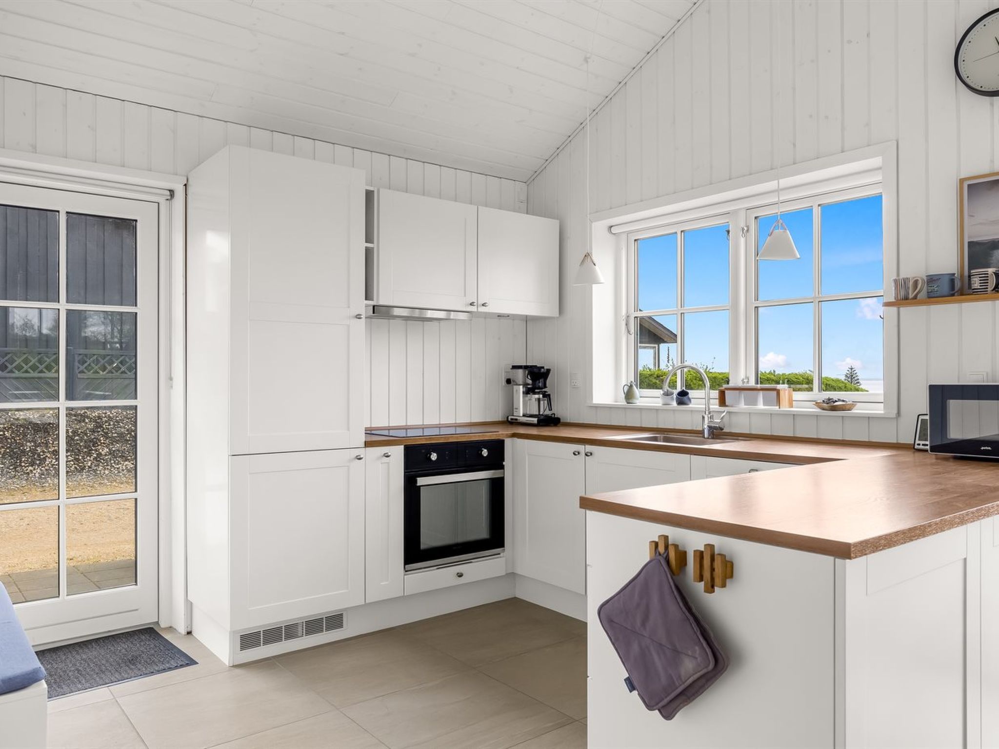 "Marlien" - 65m from the sea - Inside