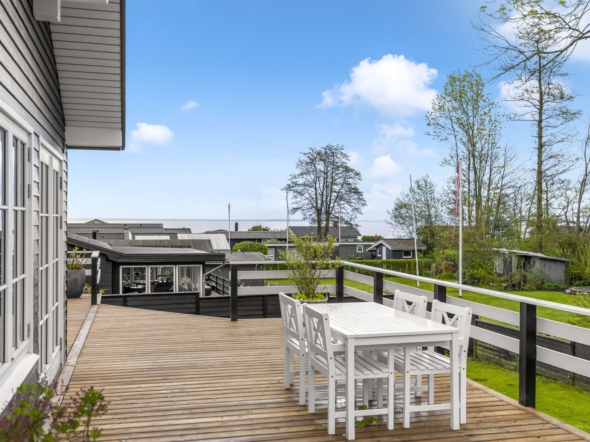 "Marlien" - 65m from the sea - Outside