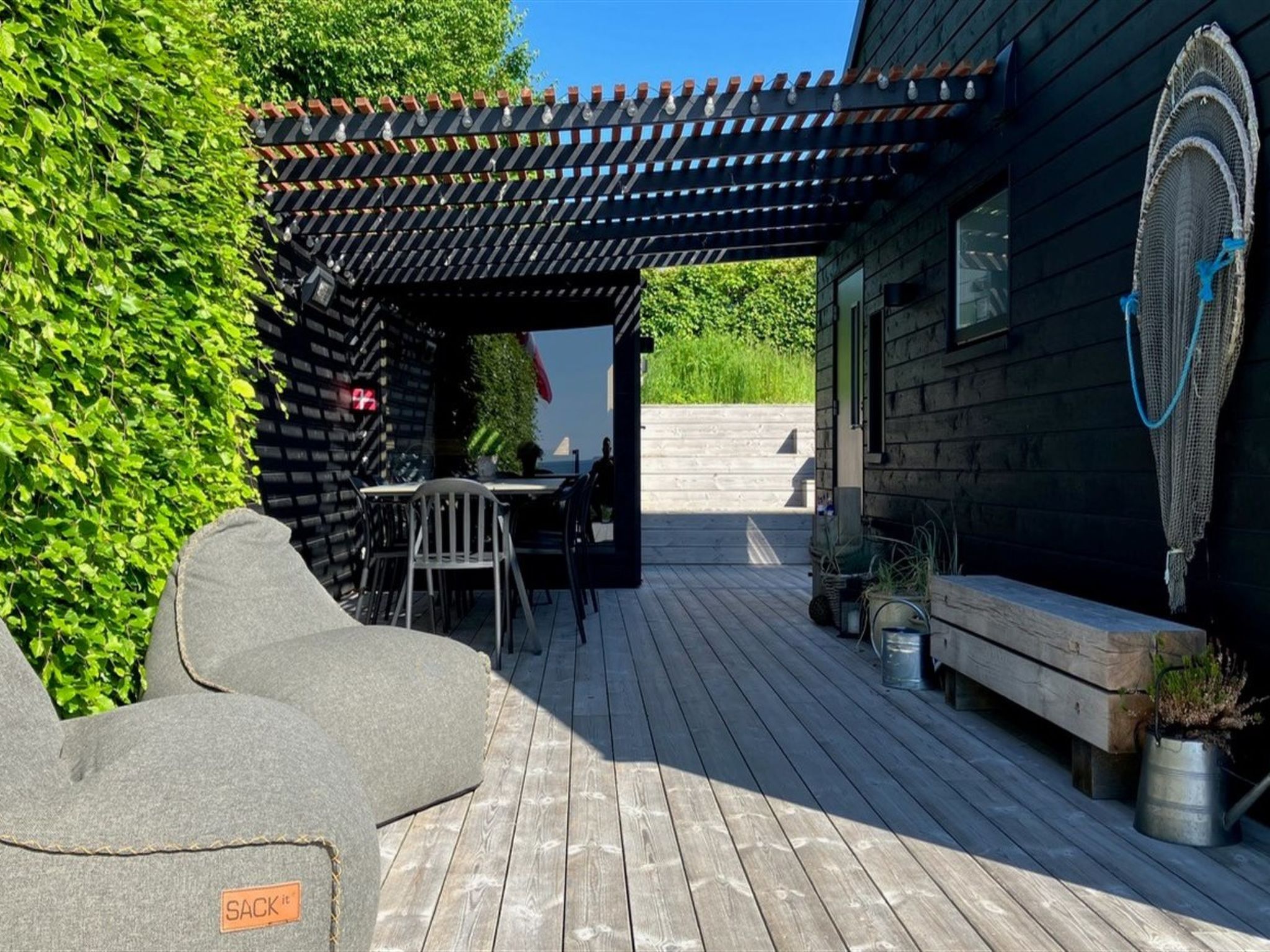 "Valia" - 20m from the sea - Buiten