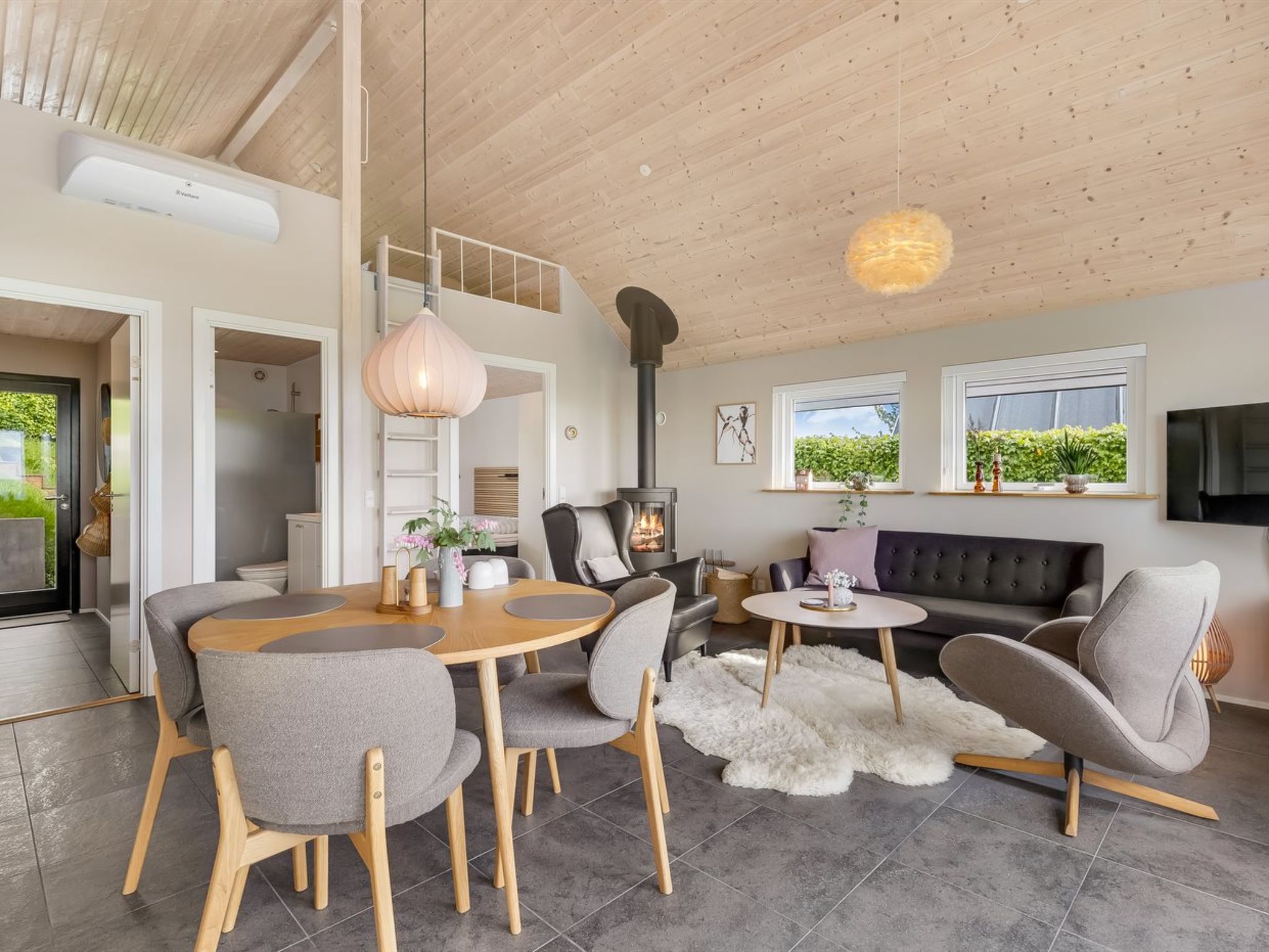 "Femija" - 50m from the sea - Binnen