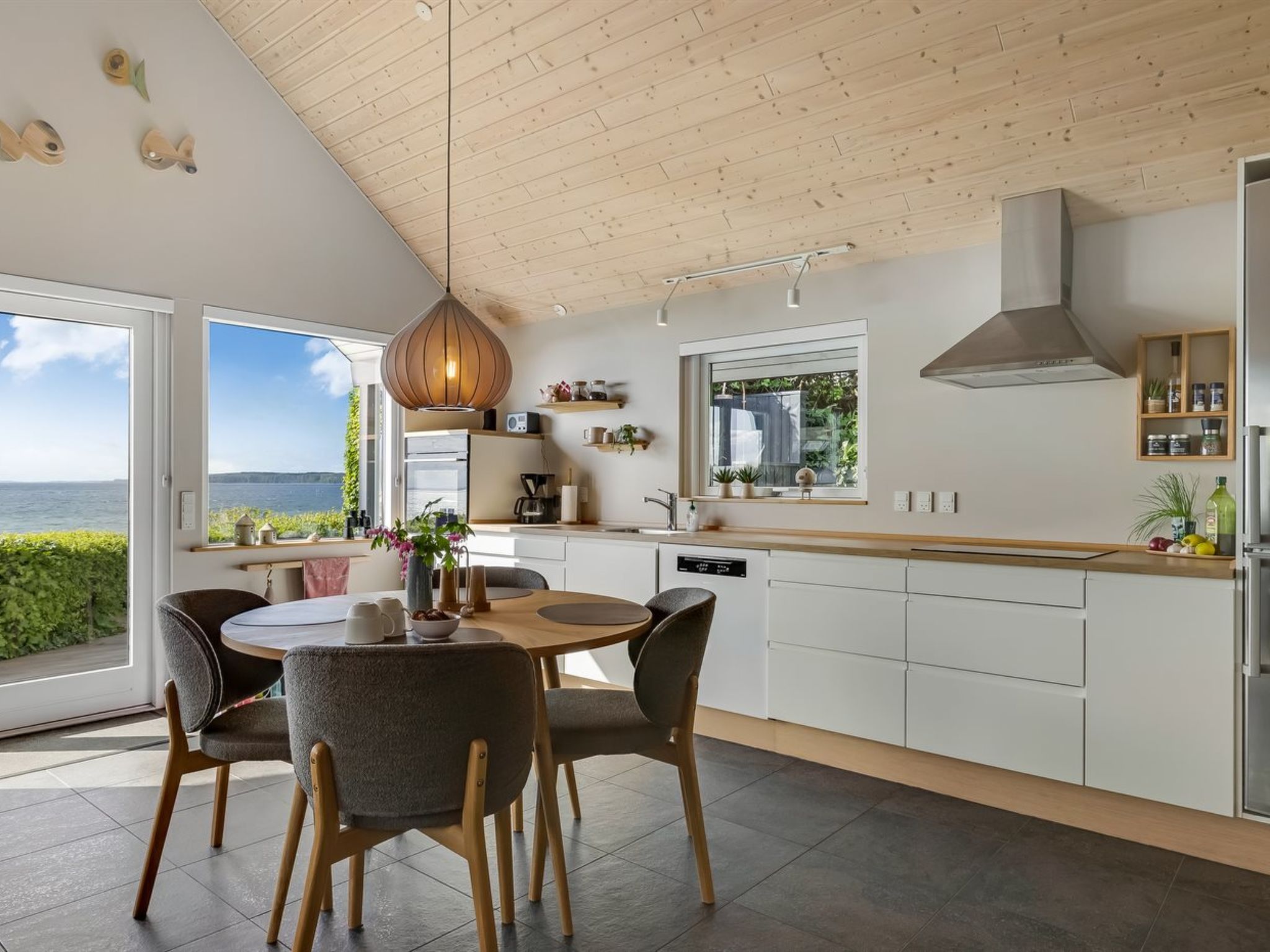 "Femija" - 50m from the sea - Binnen