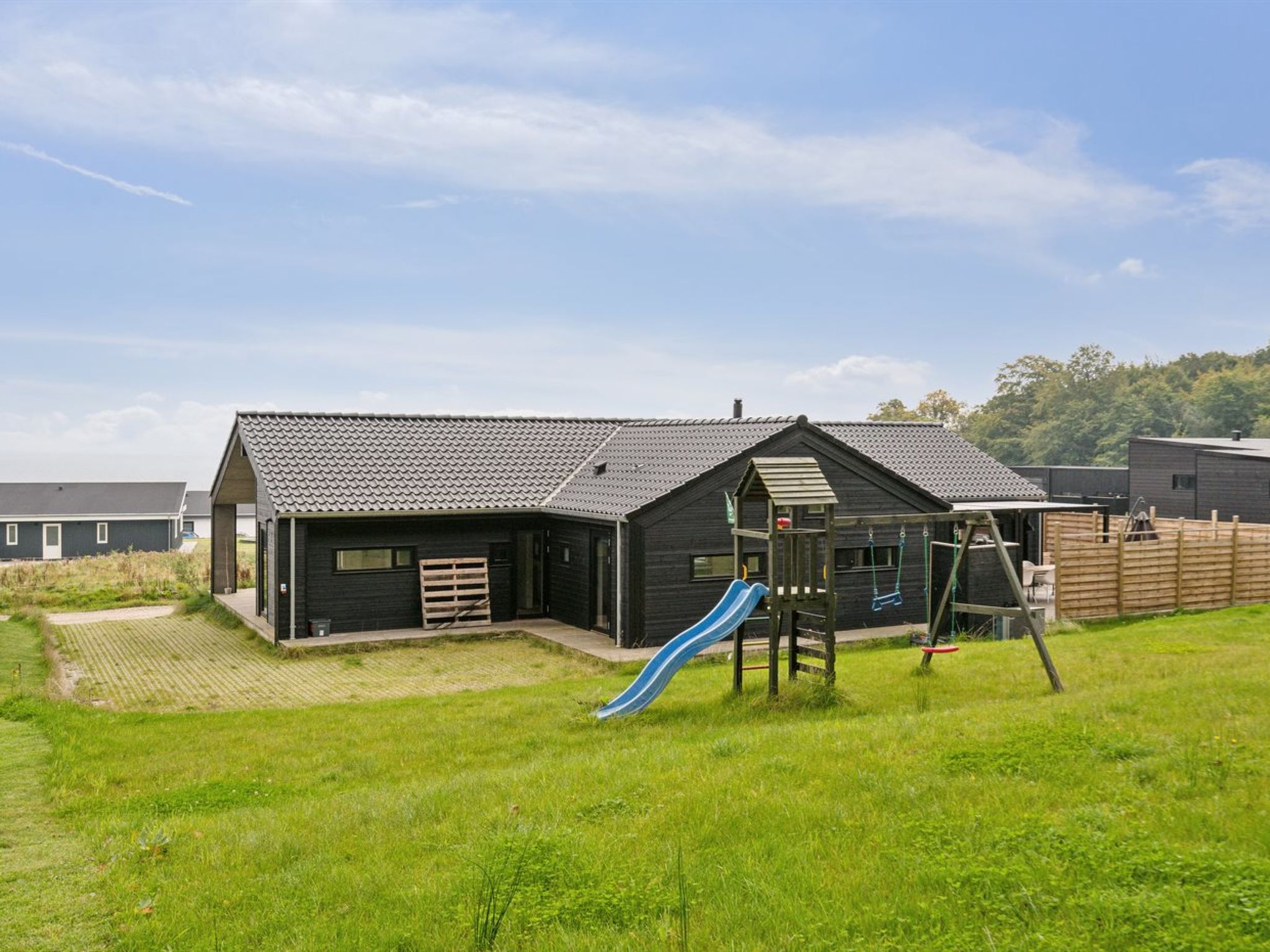 "Gunborg" - 400m from the sea - Buiten