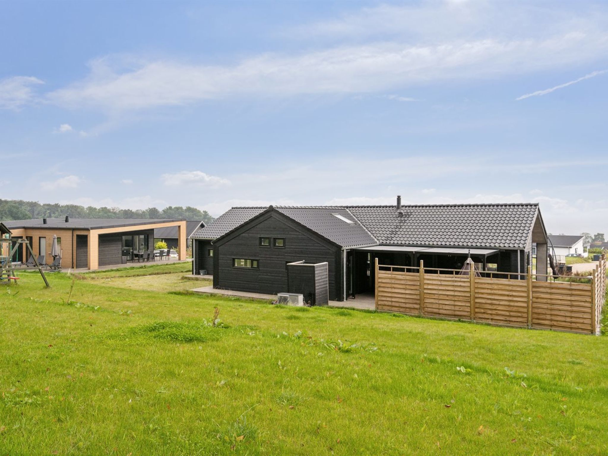 "Gunborg" - 400m from the sea - Buiten