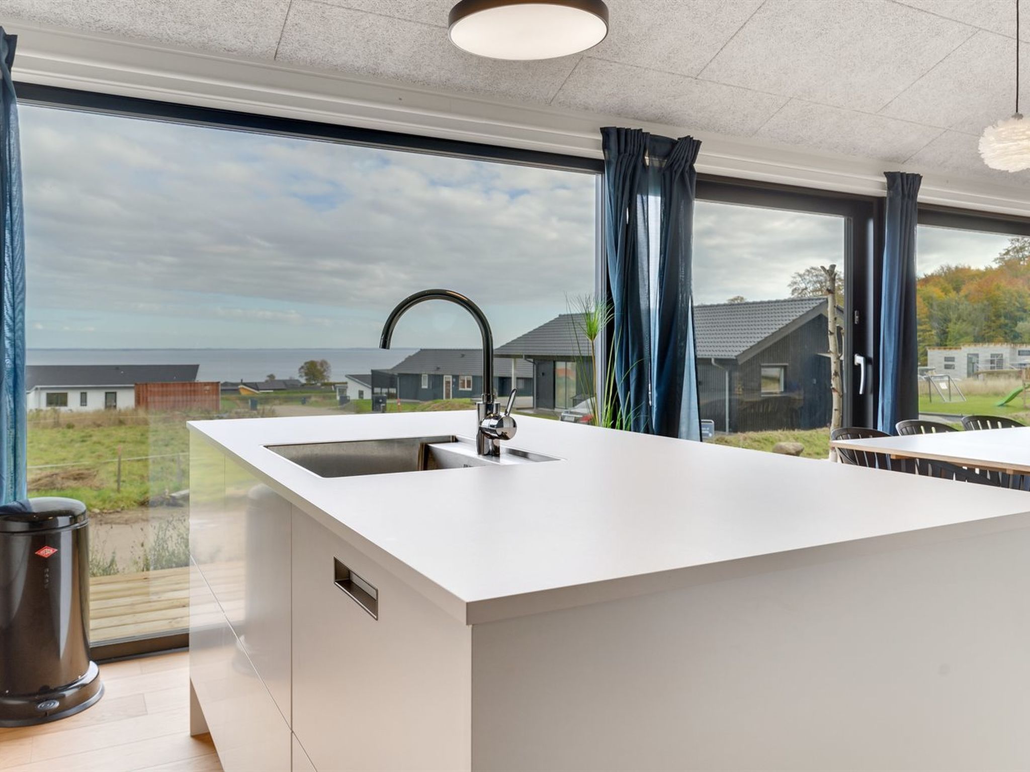 "Gunborg" - 400m from the sea - Binnen