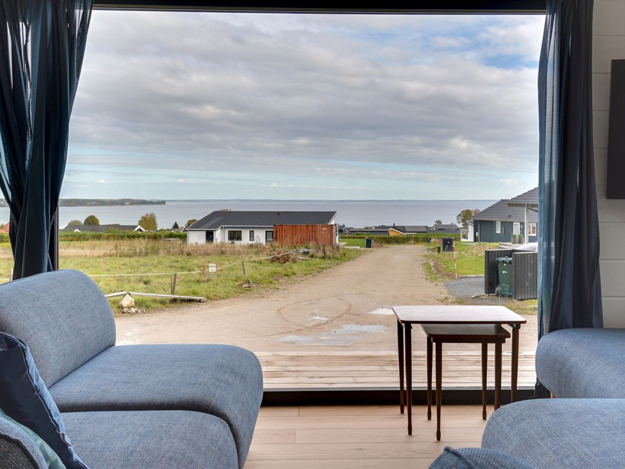 "Gunborg" - 400m from the sea-Binnen