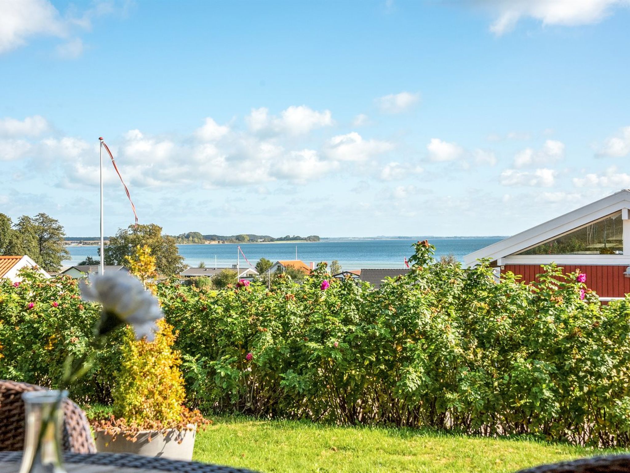 "Apsolon" - 150m from the sea - Buiten