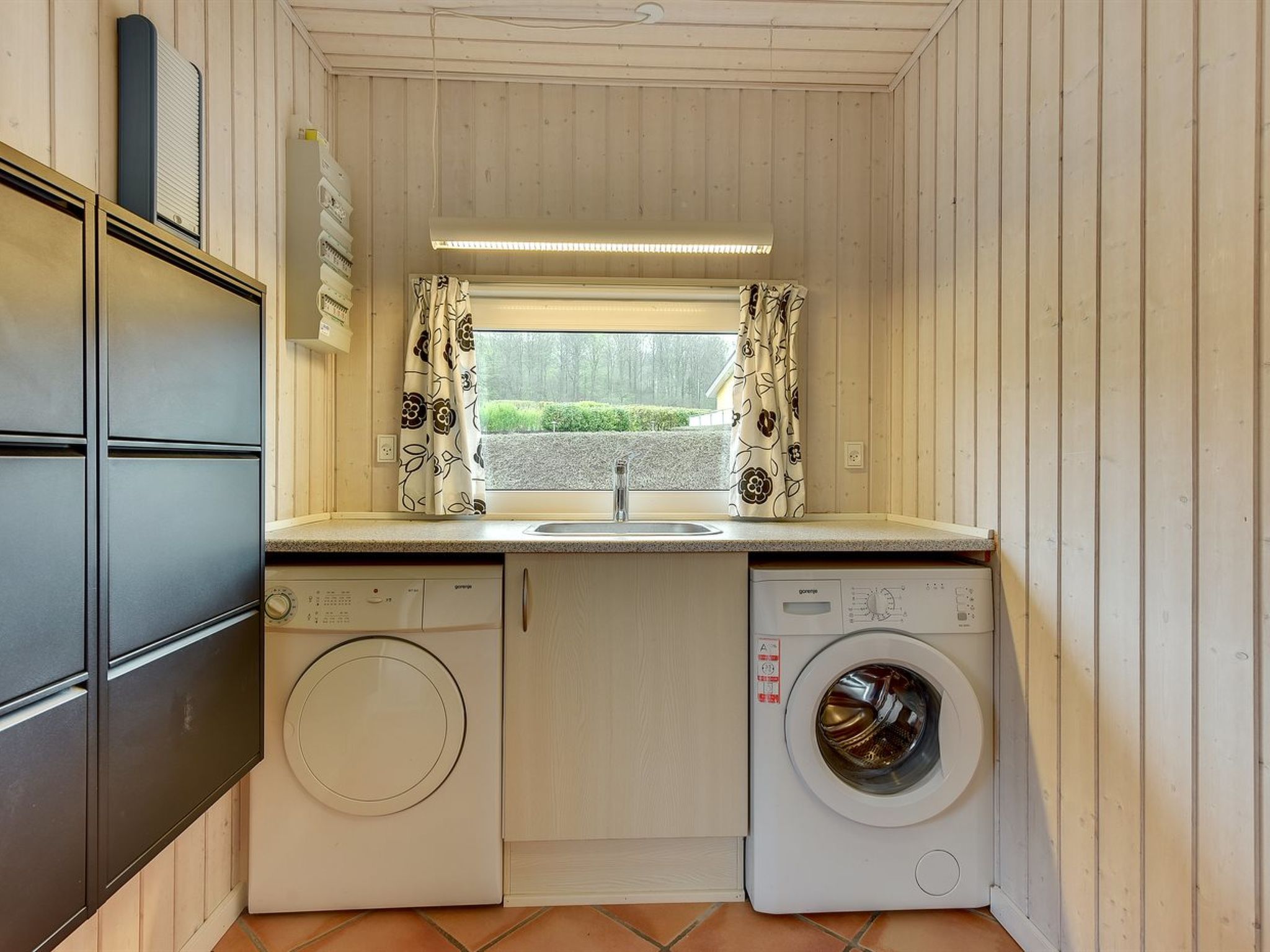 "Henrijette" - 200m from the sea - Drinnen