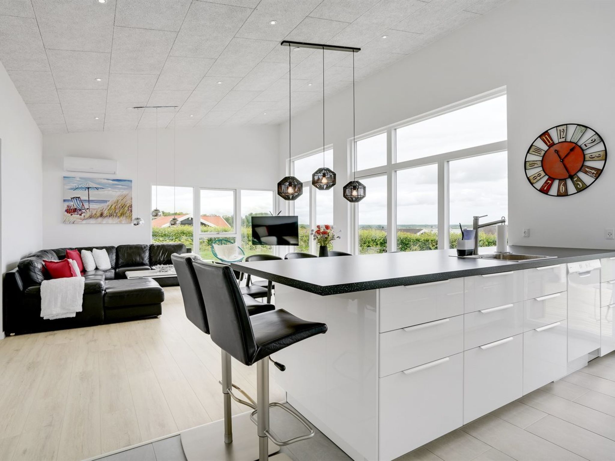 "Constantin" - 500m from the sea - Binnen