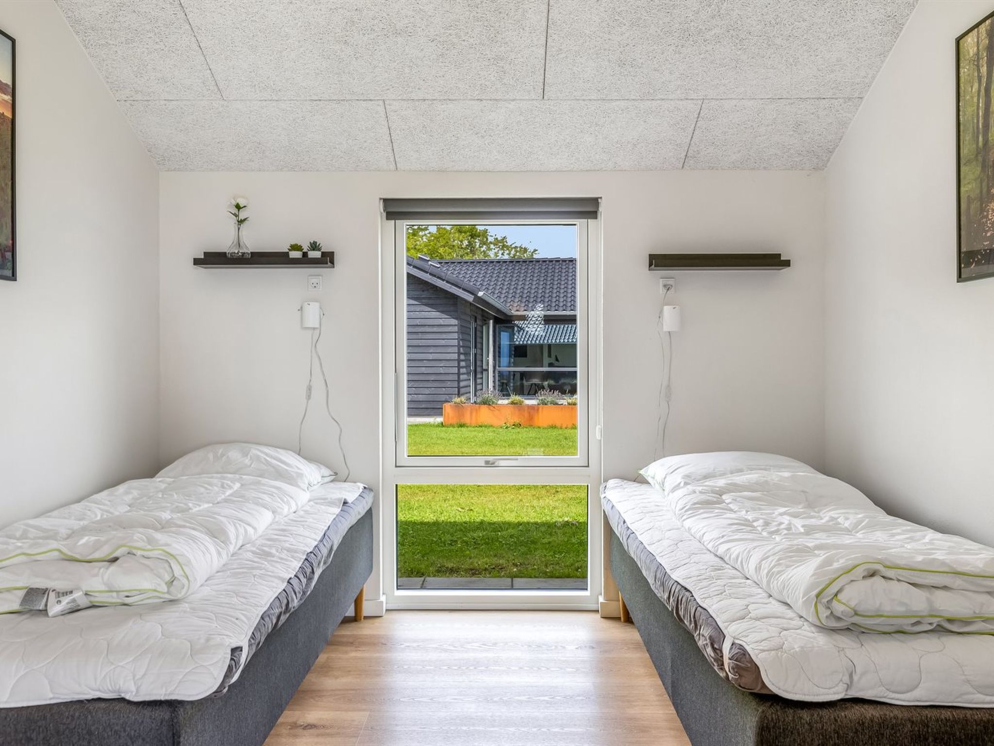 "Eino" - 30m from the sea - Inside