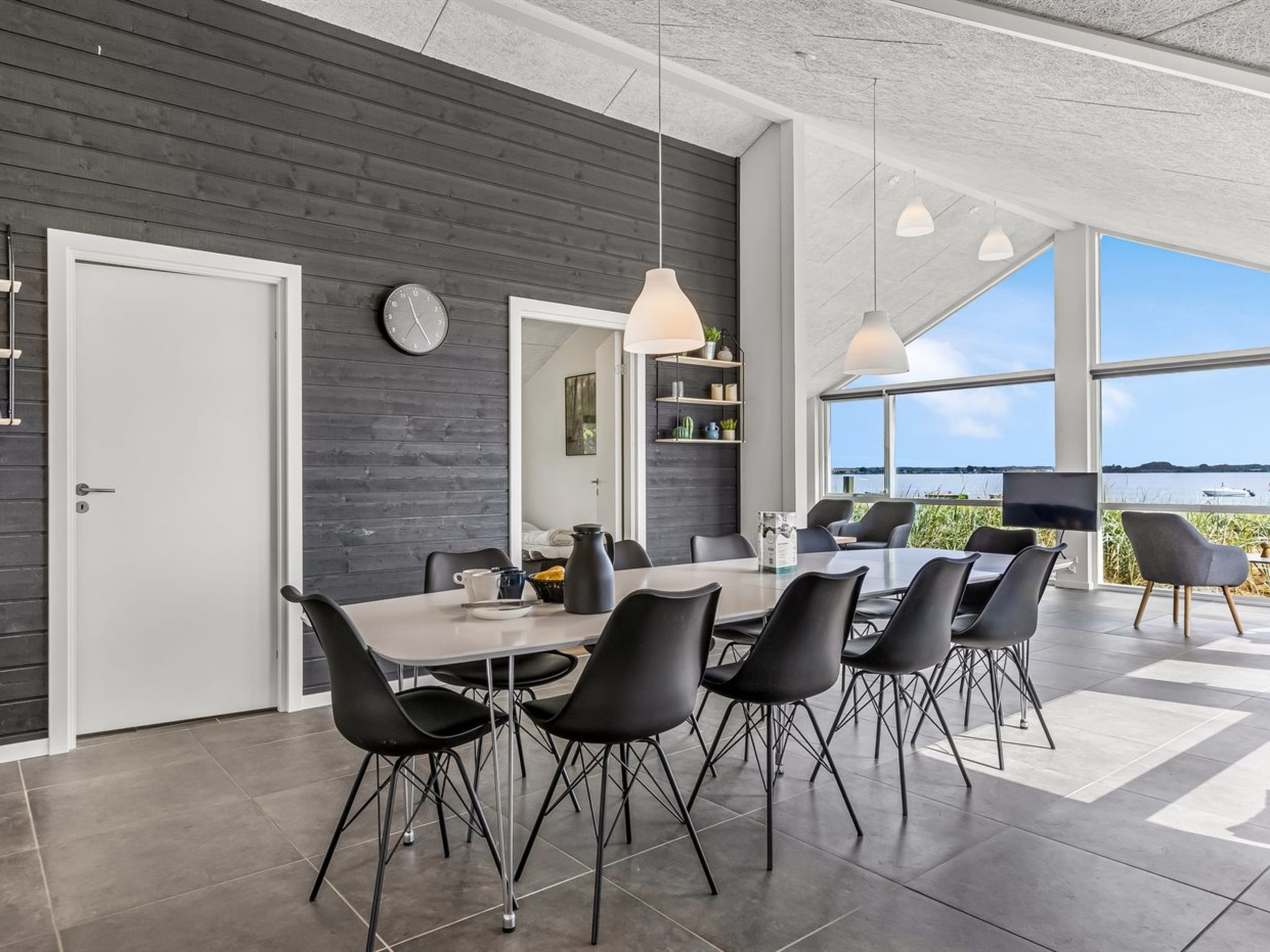 "Eino" - 30m from the sea - Inside