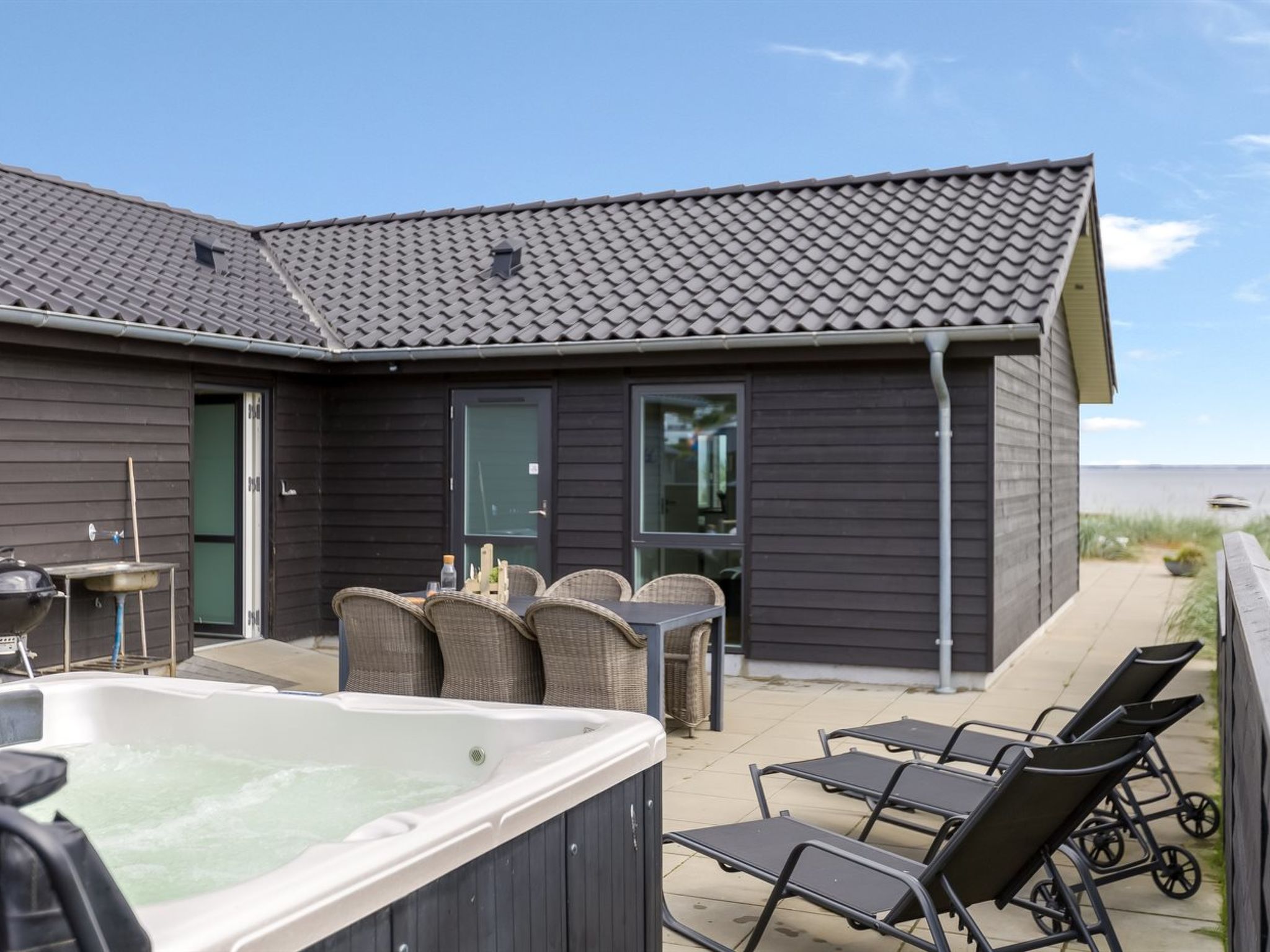 "Eino" - 30m from the sea — Terrace (2 of 38)