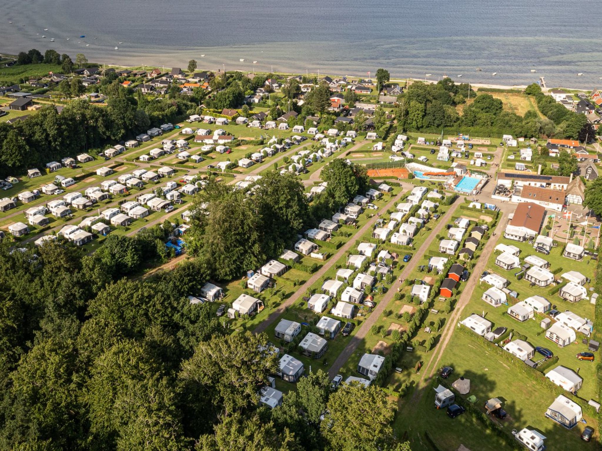"Cajsa" - 200m from the sea - Buiten