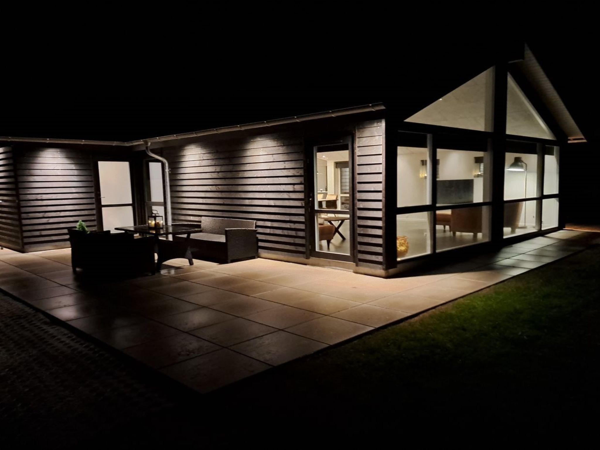 "Clare" - 100m from the sea-Buiten