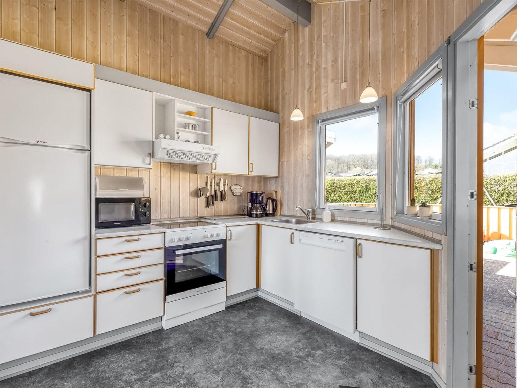 "Halla" - 250m from the sea - Inside