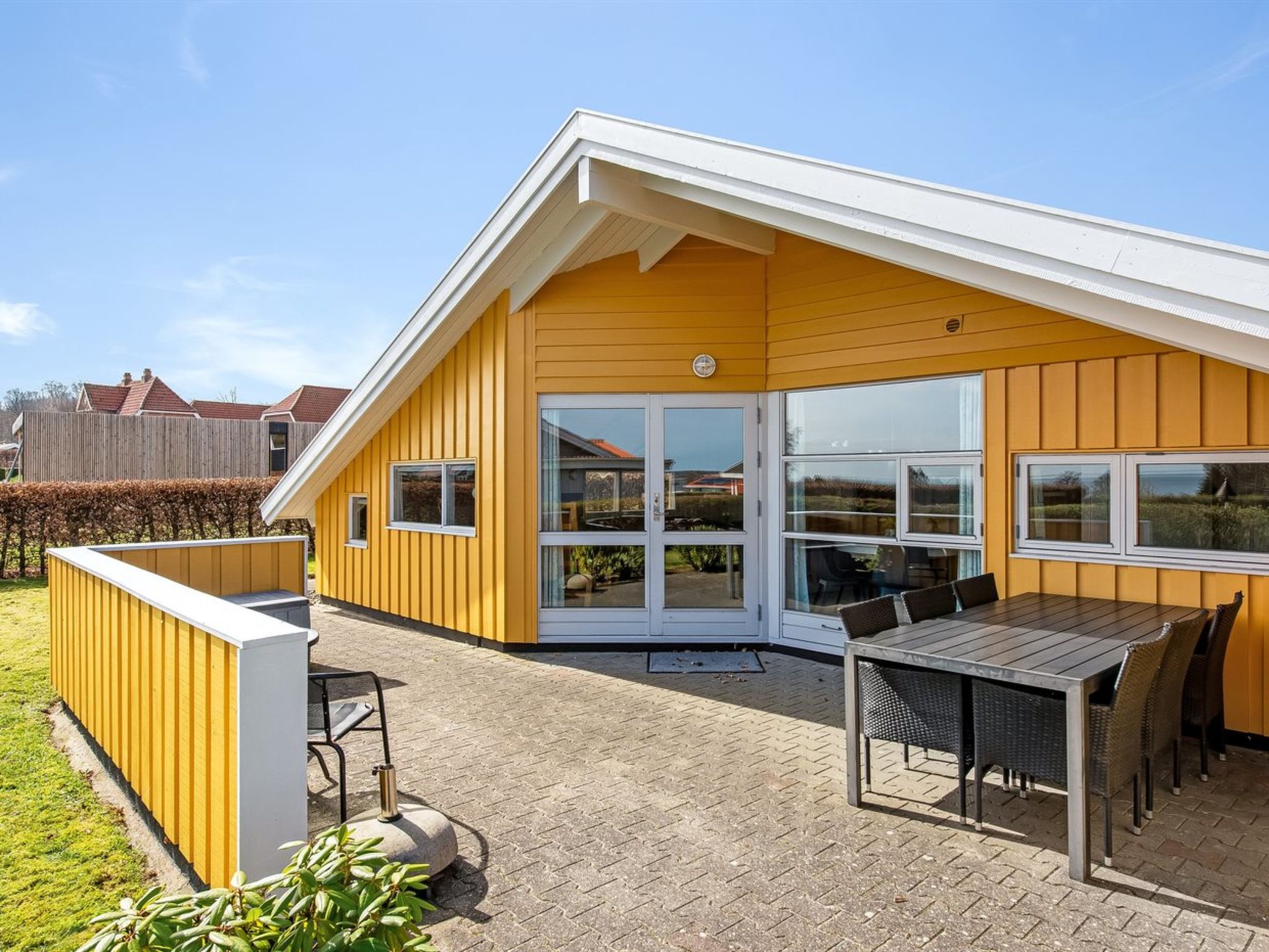 "Halla" - 250m from the sea - Outside