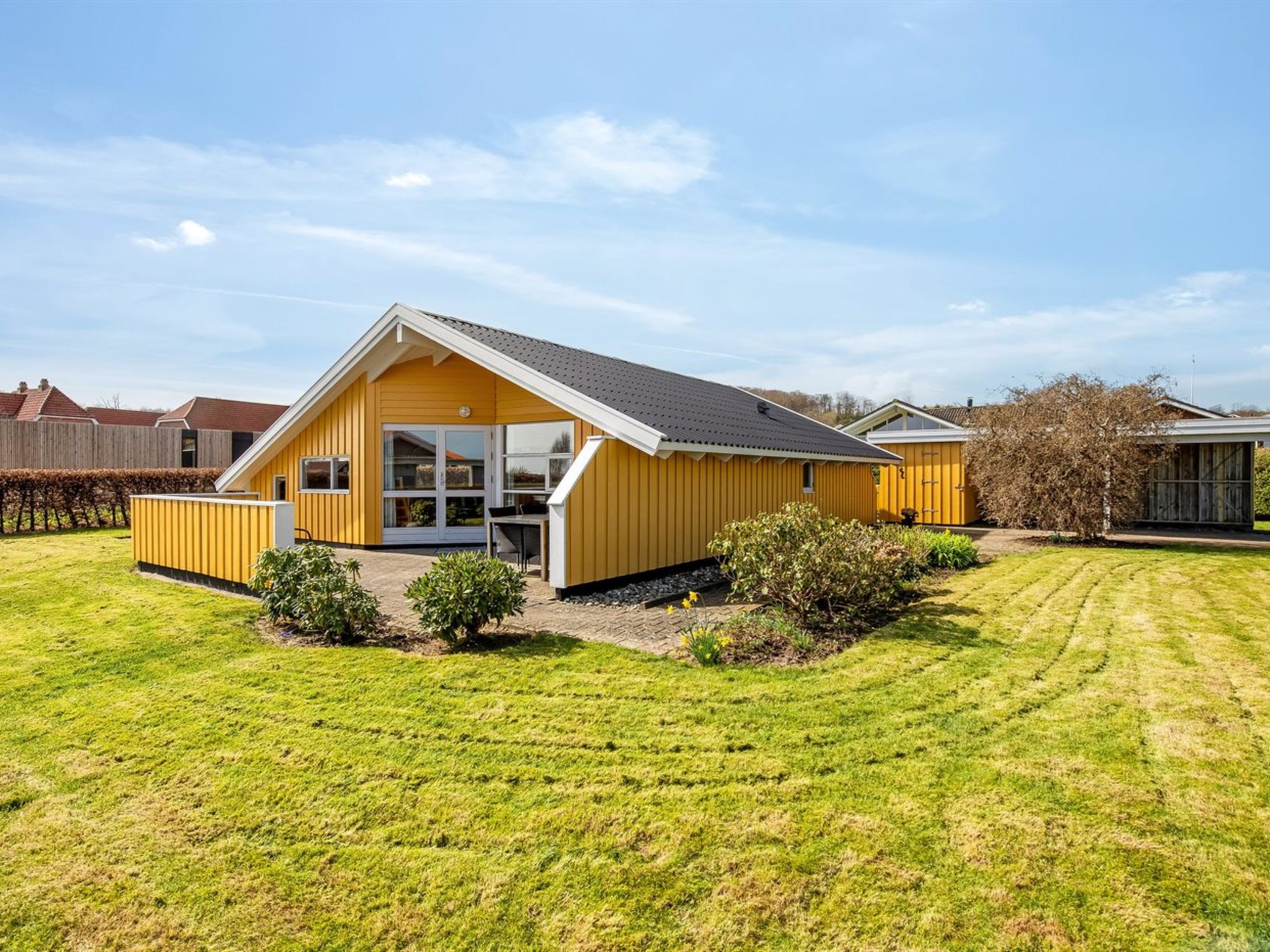 "Halla" - 250m from the sea - Outside