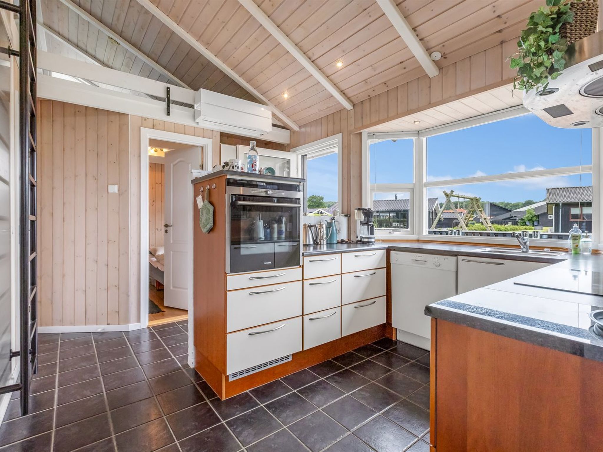 Maison "Winald" - 150m from the sea – Cuisine et coin repas, photo 12 sur 29
