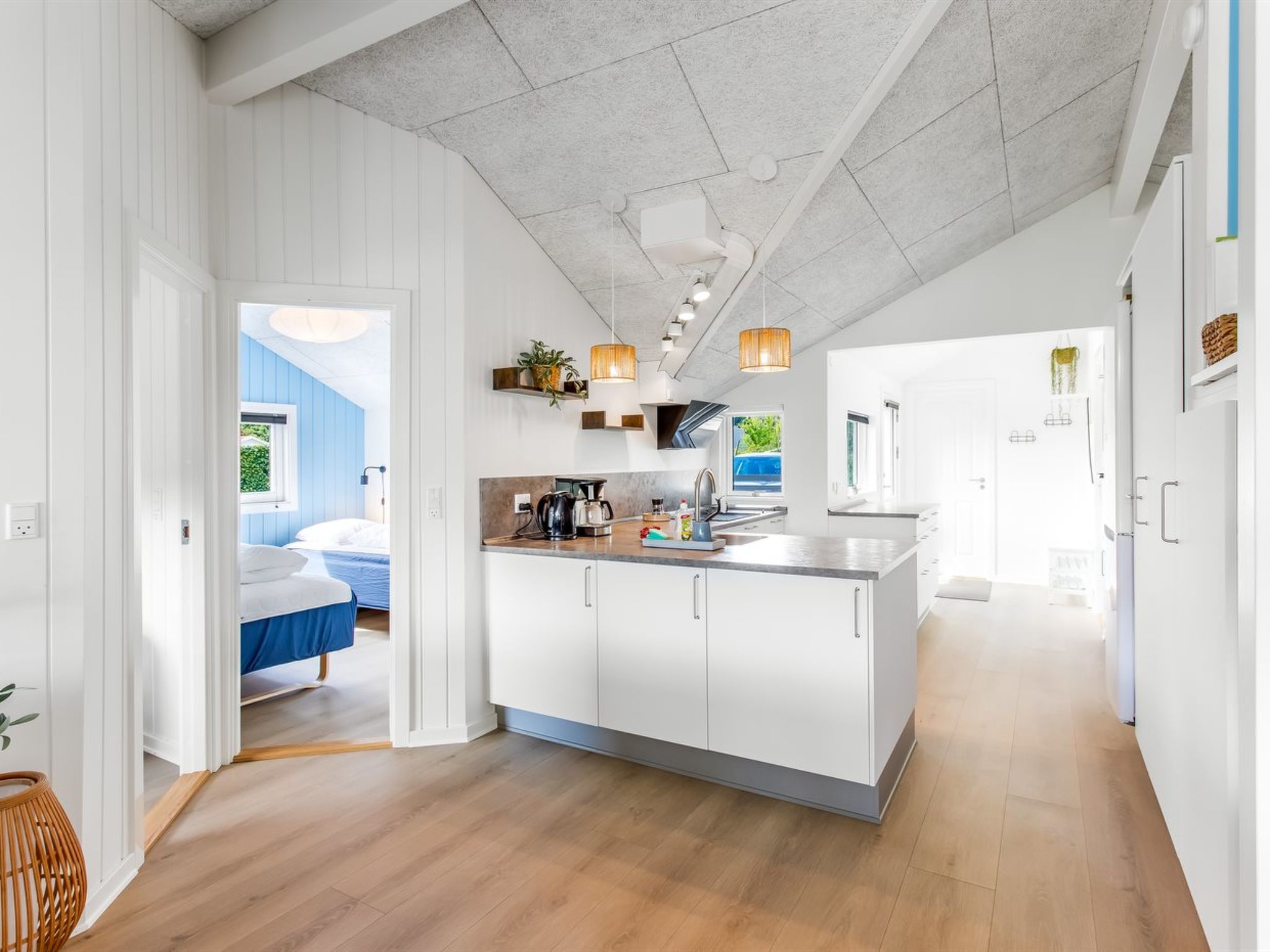 "Eisa" - 75m from the sea-Drinnen