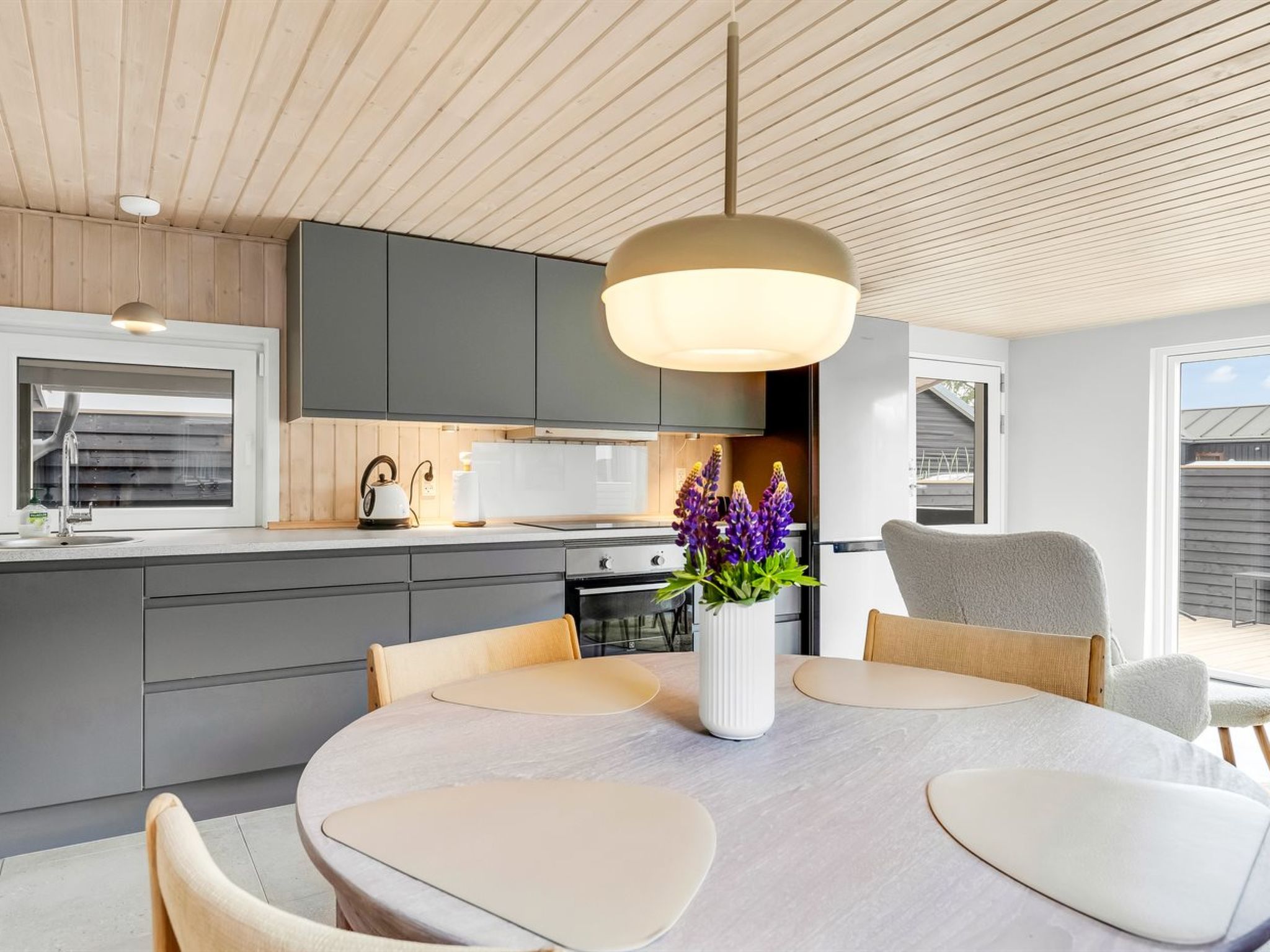 "Sylvelin" - 40m from the sea - Drinnen